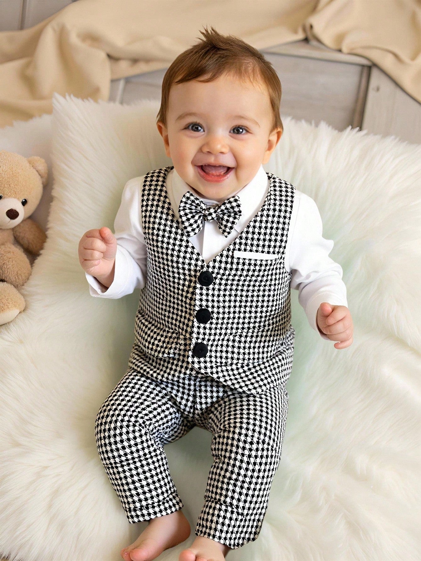2pcs Baby Boy White Summer Elegant Formal Wedding Guest Outfit,Casual Vest With Buttons And Pants Set,Infant Boy Clothing For Birthday Party,Wedding