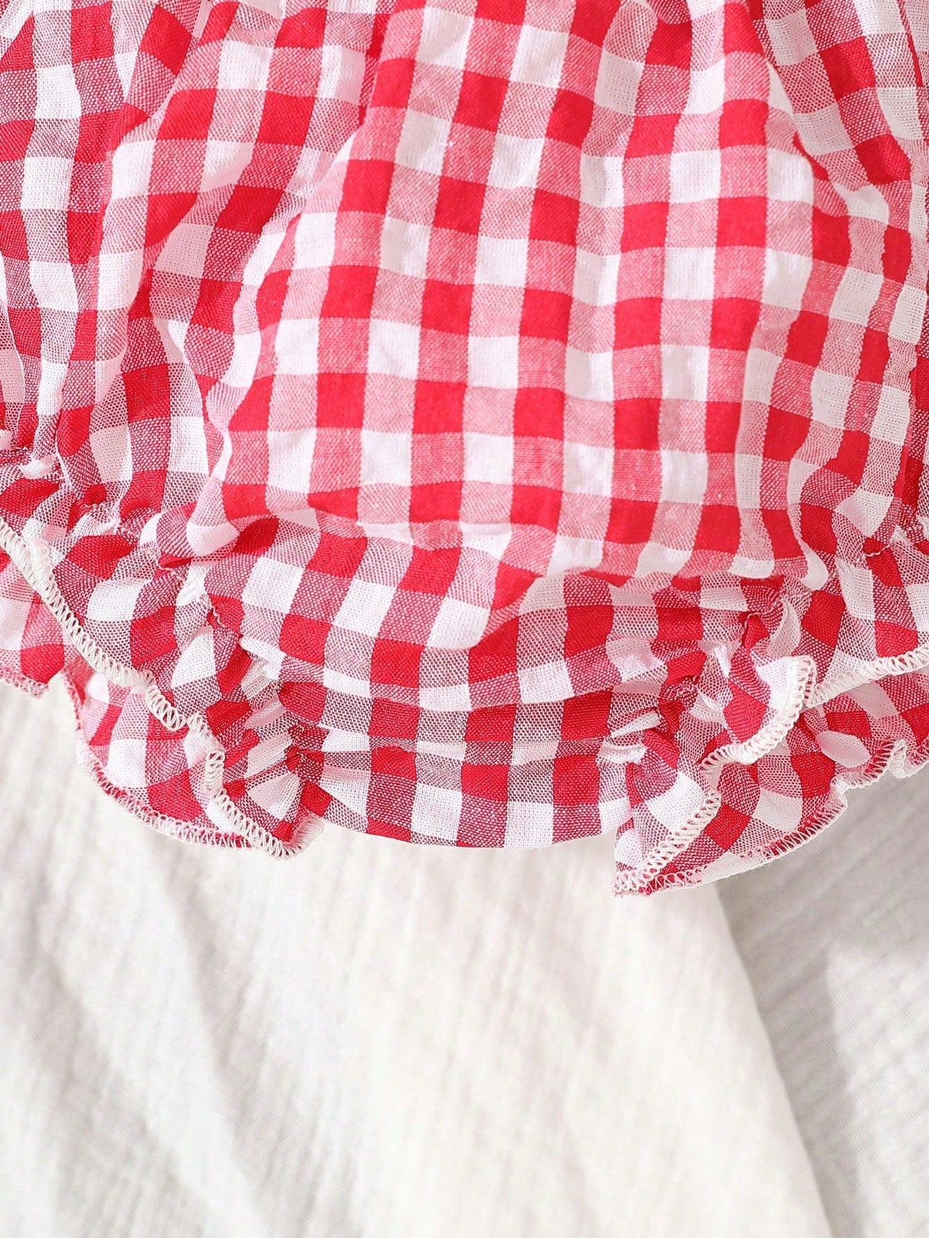 2pcs Baby Girls' Cute White And Red Plaid Bow Strawberry Decor Sleeveless Romper,Summer Family Matching Outfits For Casual Trips,Parties,Photo Shoots