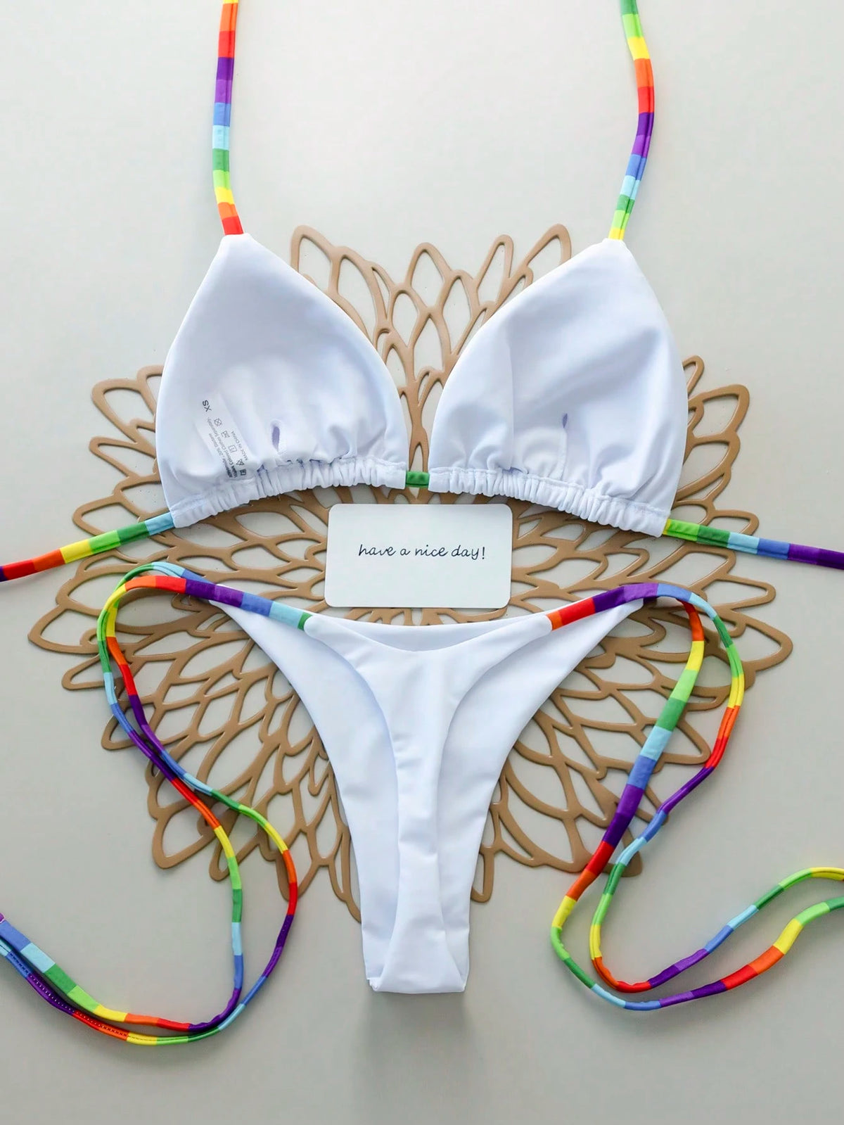 2pcs Rainbow Striped Sexy Backless Tie-Back Swimwear, Fashionable Bikini Set For Beach, Stage And Concert, Spring/Summer Vacation White