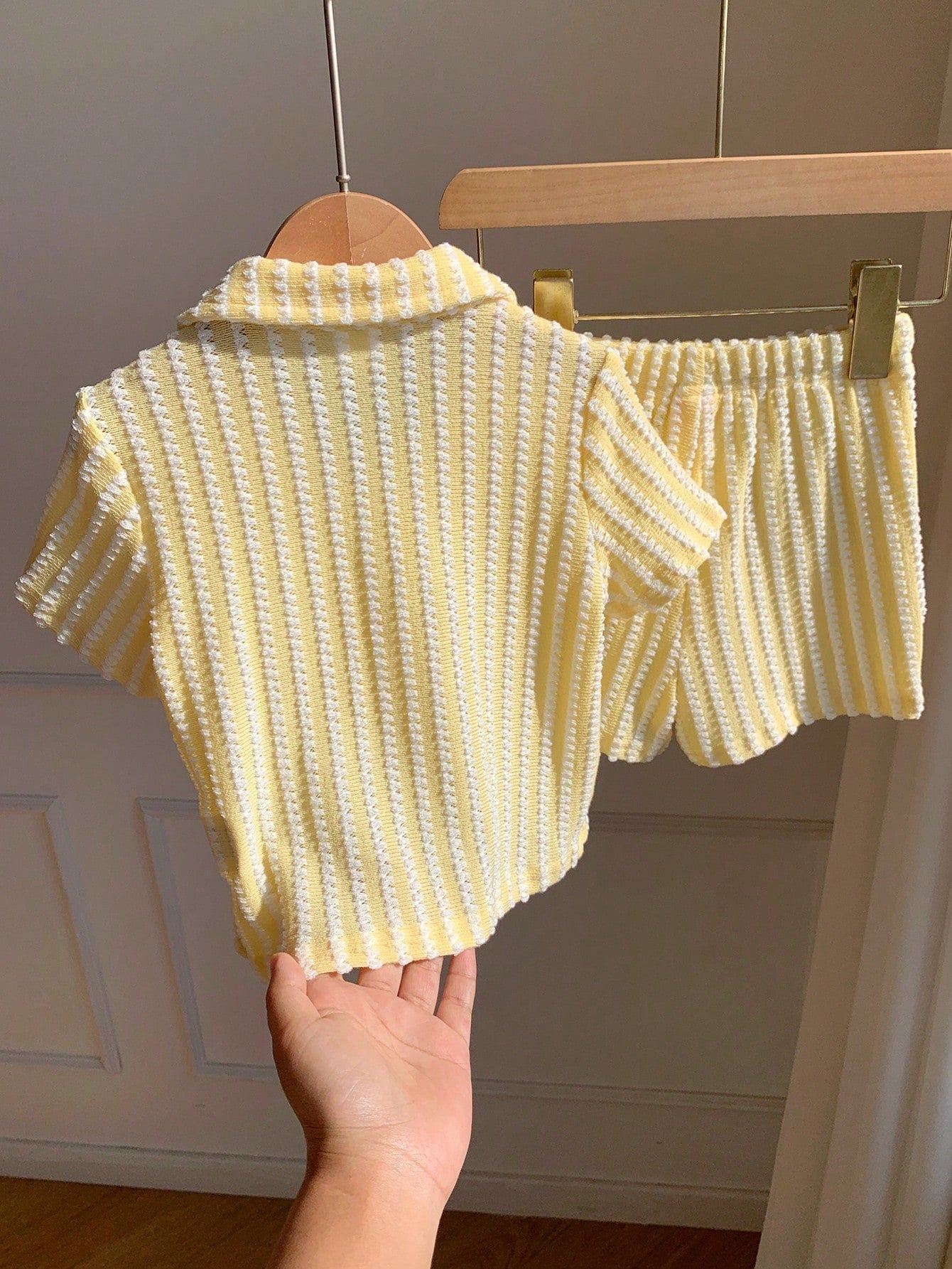2pcs Unisex Baby Boy/Girl Casual Cute Striped Short Sleeve Shirt And Shorts Set, Baby Boy Outfit Sets, Baby Boy Summer Clothes