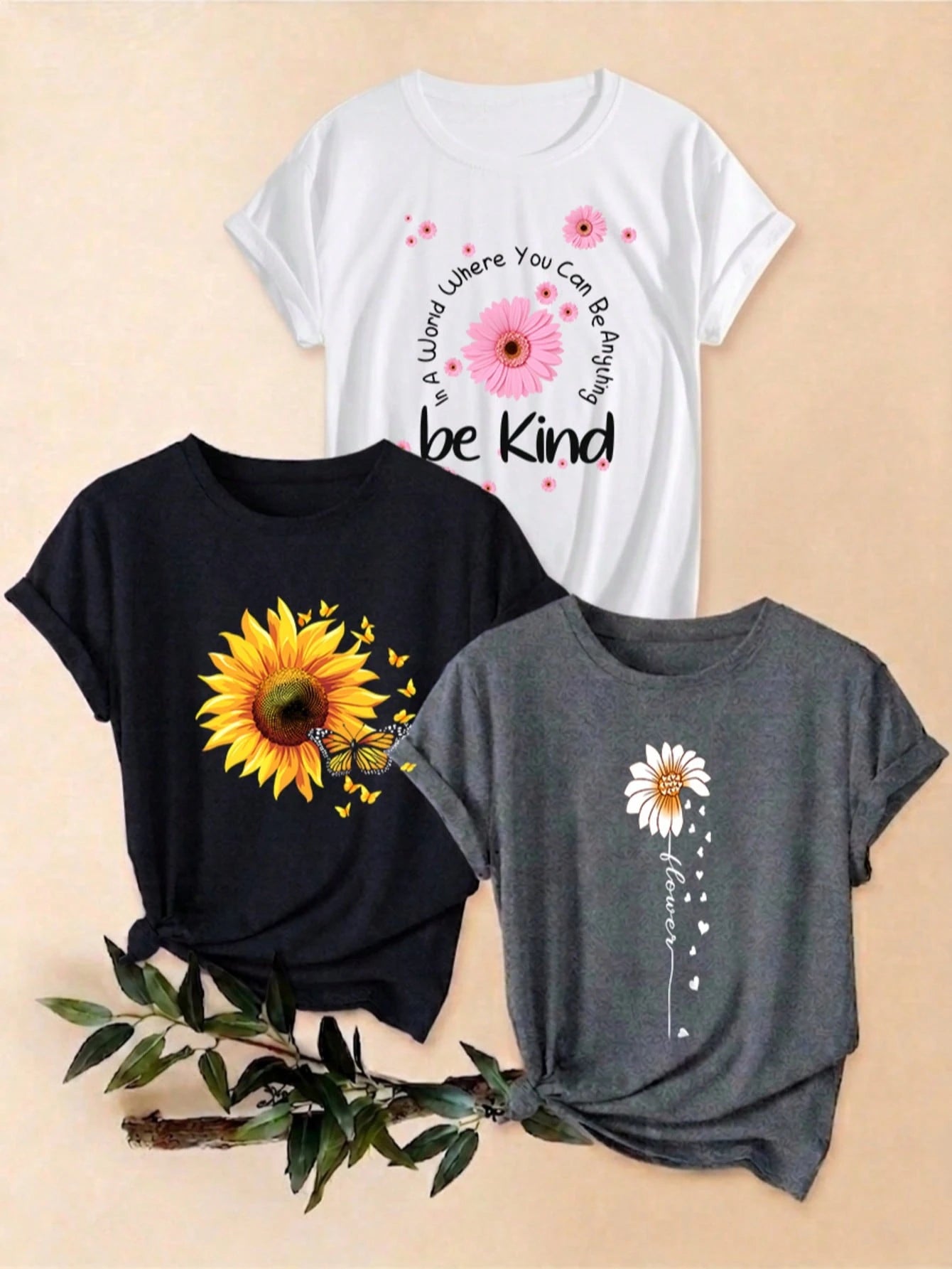 3-Pack Plus Size Casual Short Sleeve Round Neck Knit Top For Women Stylish Regular Sleeve Fitted T-Shirt With Flower Pattern