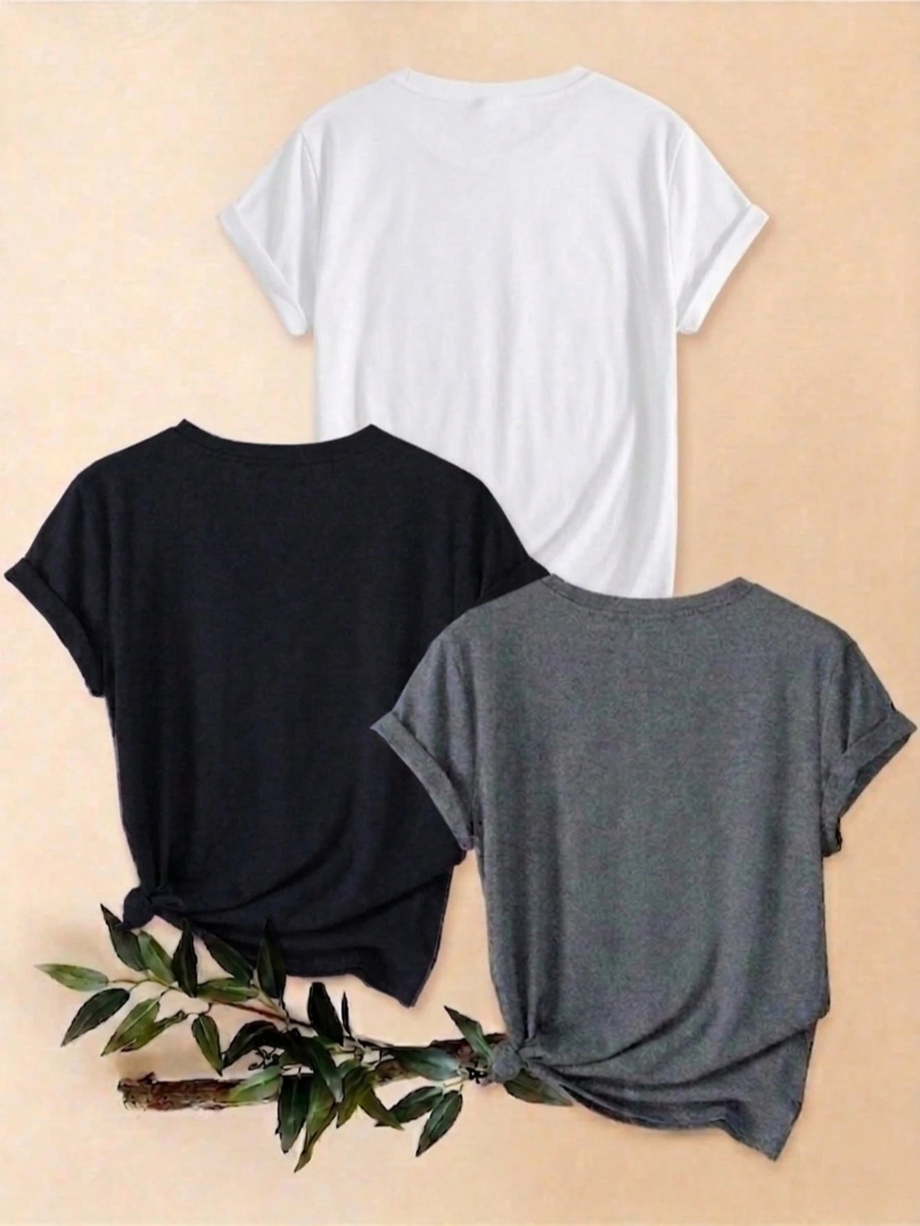 3-Pack Plus Size Casual Short Sleeve Round Neck Knit Top For Women Stylish Regular Sleeve Fitted T-Shirt With Flower Pattern