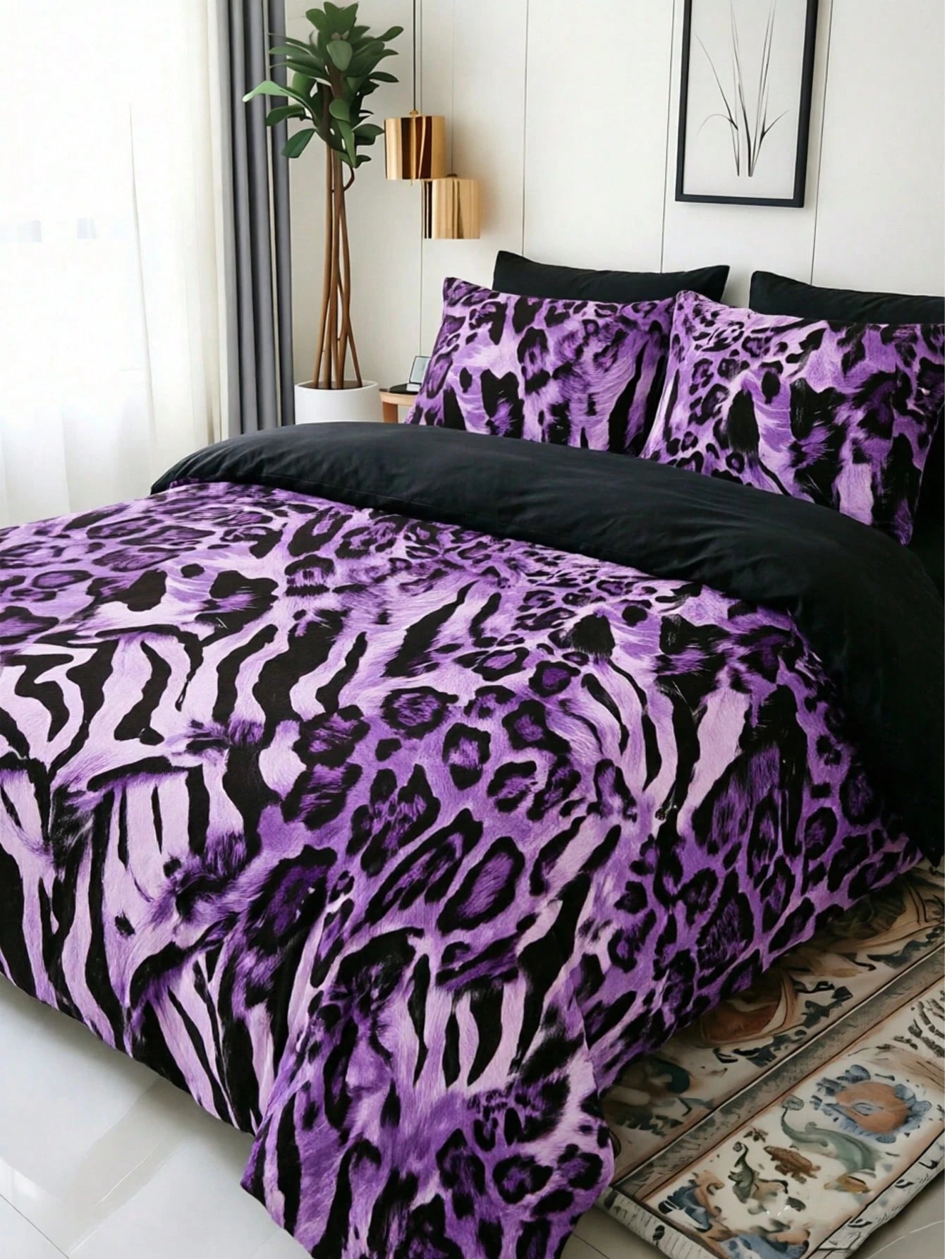 3-Piece Luxury Black Leopard Print Gothic Style Duvet Cover Set, Pillowcase Pattern Random, Duvet Cover Set (1 Duvet Cover + 2 Pillowcases, Pillow Inserts Not Included), Soft Warm Comfortable Bedroom