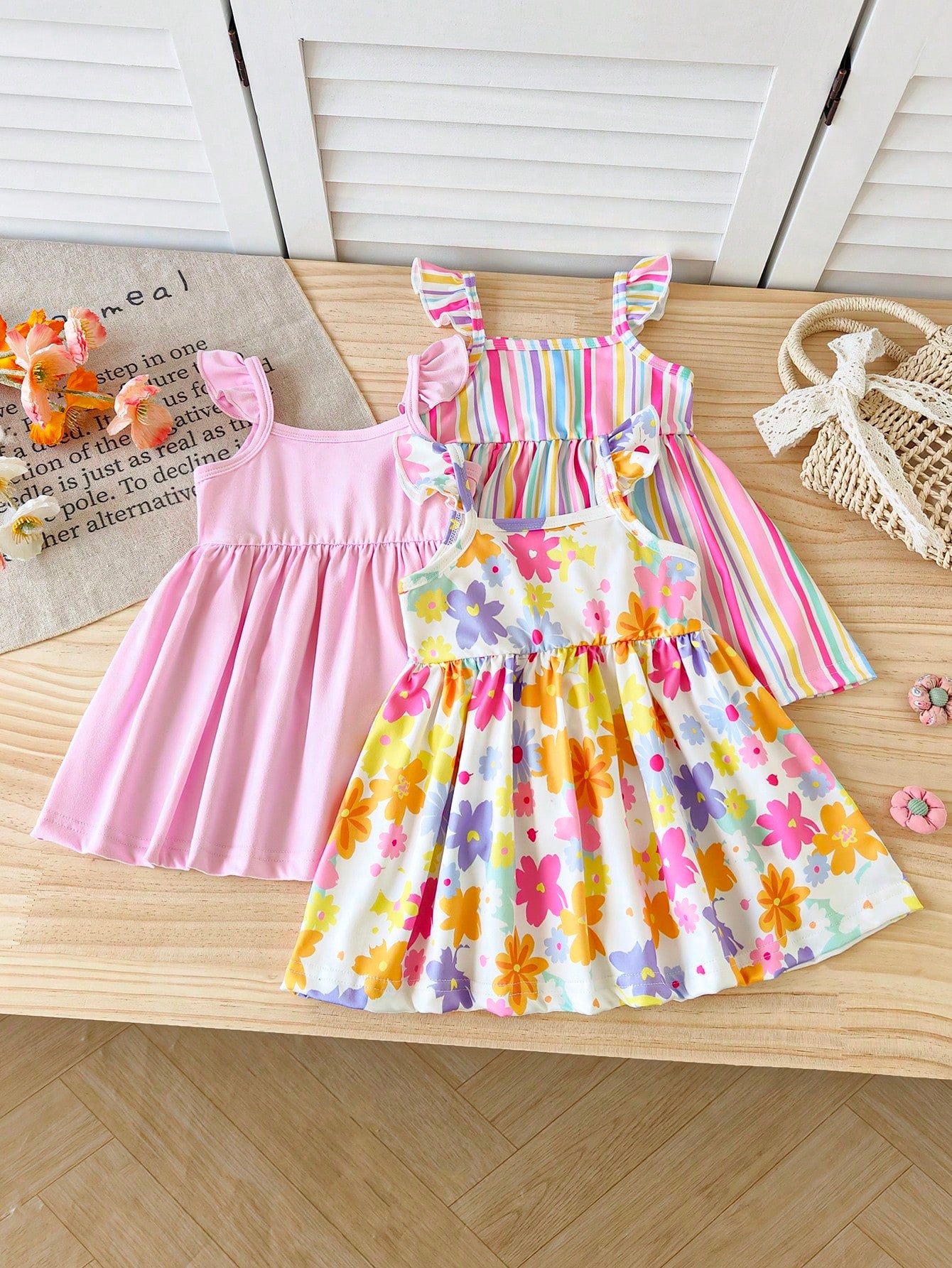 3pcs Baby Girl White Floral Summer Cute Holiday Ruffle Sleeve Dress Set Rainbow Striped Print & Solid Color Dress For Party Vacation & Daily Wear