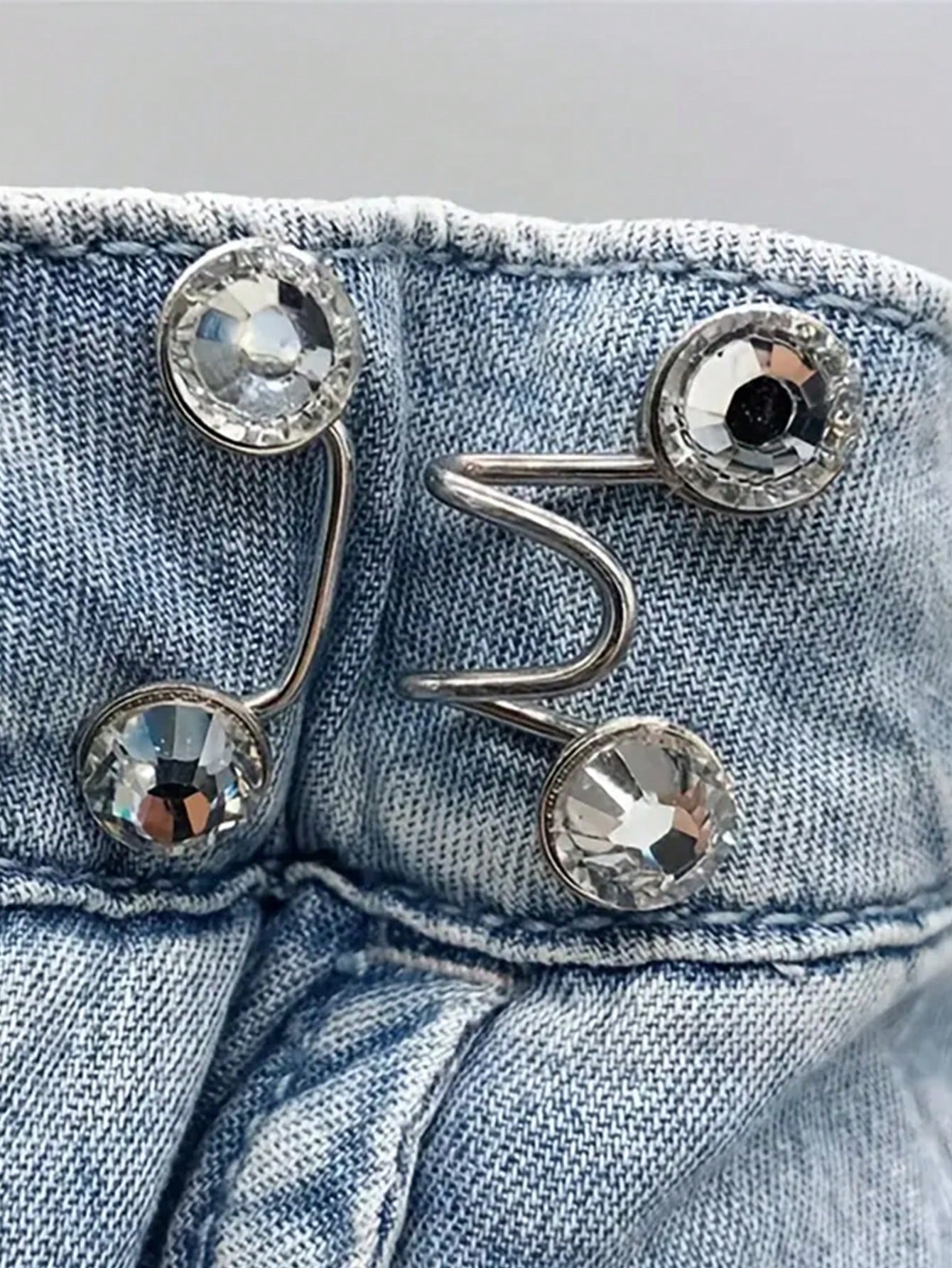 3pcs Cute Daisy Waist Cincher Clips, Suitable For Jeans, Skirts, Pants, Collars, Unisex, High-Quality Metal Material, Durable, Fashionable Detachable Pant Clips, Can Be Used As Bag Accessories, Suitab