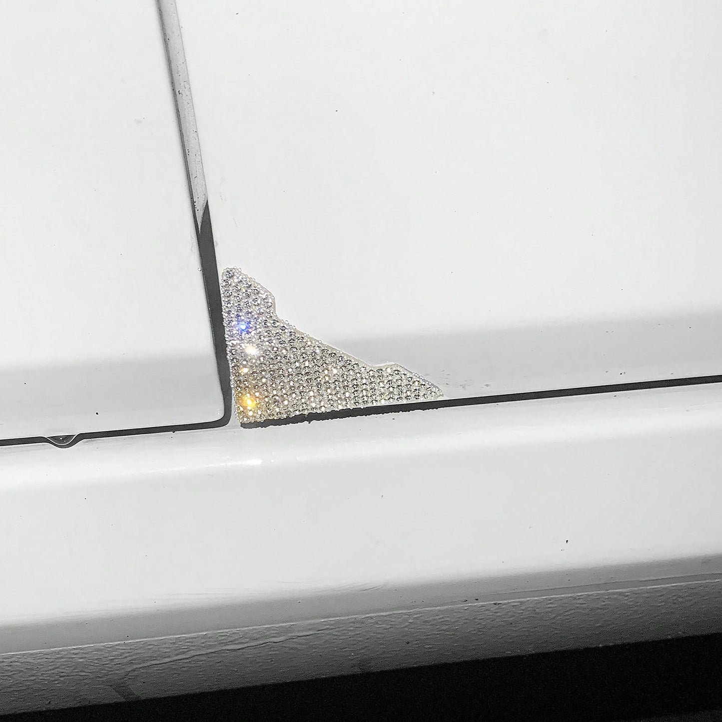 4pcs Premium Rhinestone Car Door Edge Guards, Cute Anti-Collision Stickers For Car Door, Rearview Mirror, Scratch Protection Body Decoration Accessories