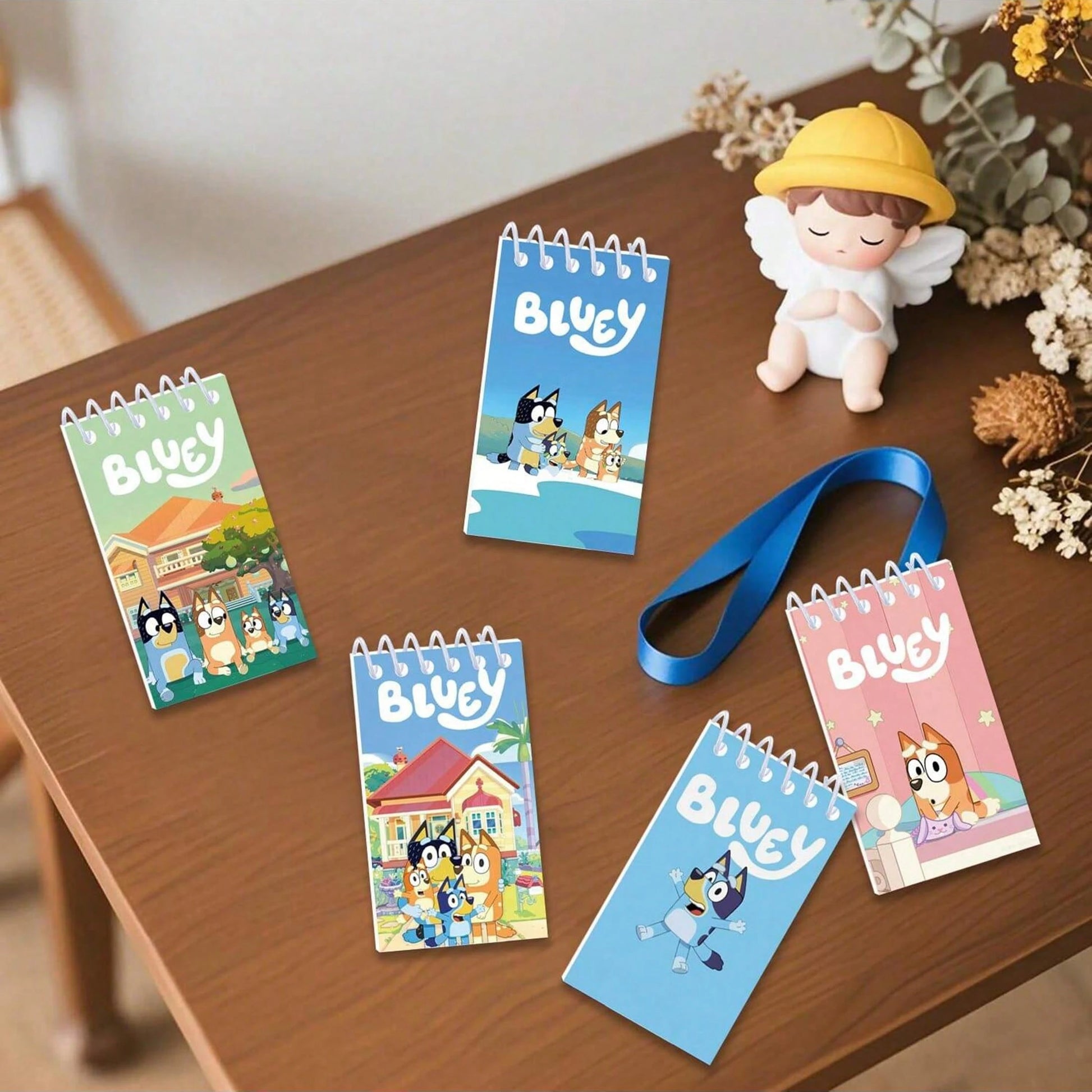 5pcs/10pcs Bluey Anime Portable Notepad Mini Notebook Set Figure Portable Notebook Cartoon Children Notebook,Very Suitable For Festivals, Fans, Schools, And Gift Giving(Random Style)