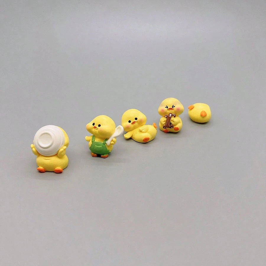 5pcs Creative Cute Dining Duck Miniature Landscape Decor, Car Interior Desktop Ornament, DIY Decoration Accessories