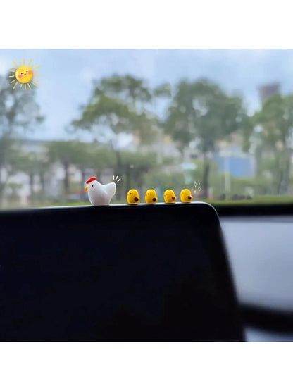 5pcs/Set Cute Miniature Chicken Car Decoration Accessories Including Car Interior Ornament, Inner Dashboard Decor, Control Panel Decor, Rearview Mirror Decor