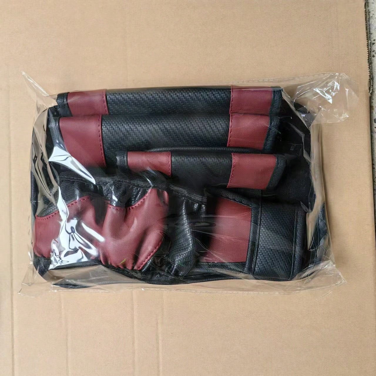 6-Piece Set, PU Leather Car Interior Package, Including Steering Wheel Cover, Shoulder Protection, Gloves, Armrest Box Pad, Suitable For Most Sedans And SUVs