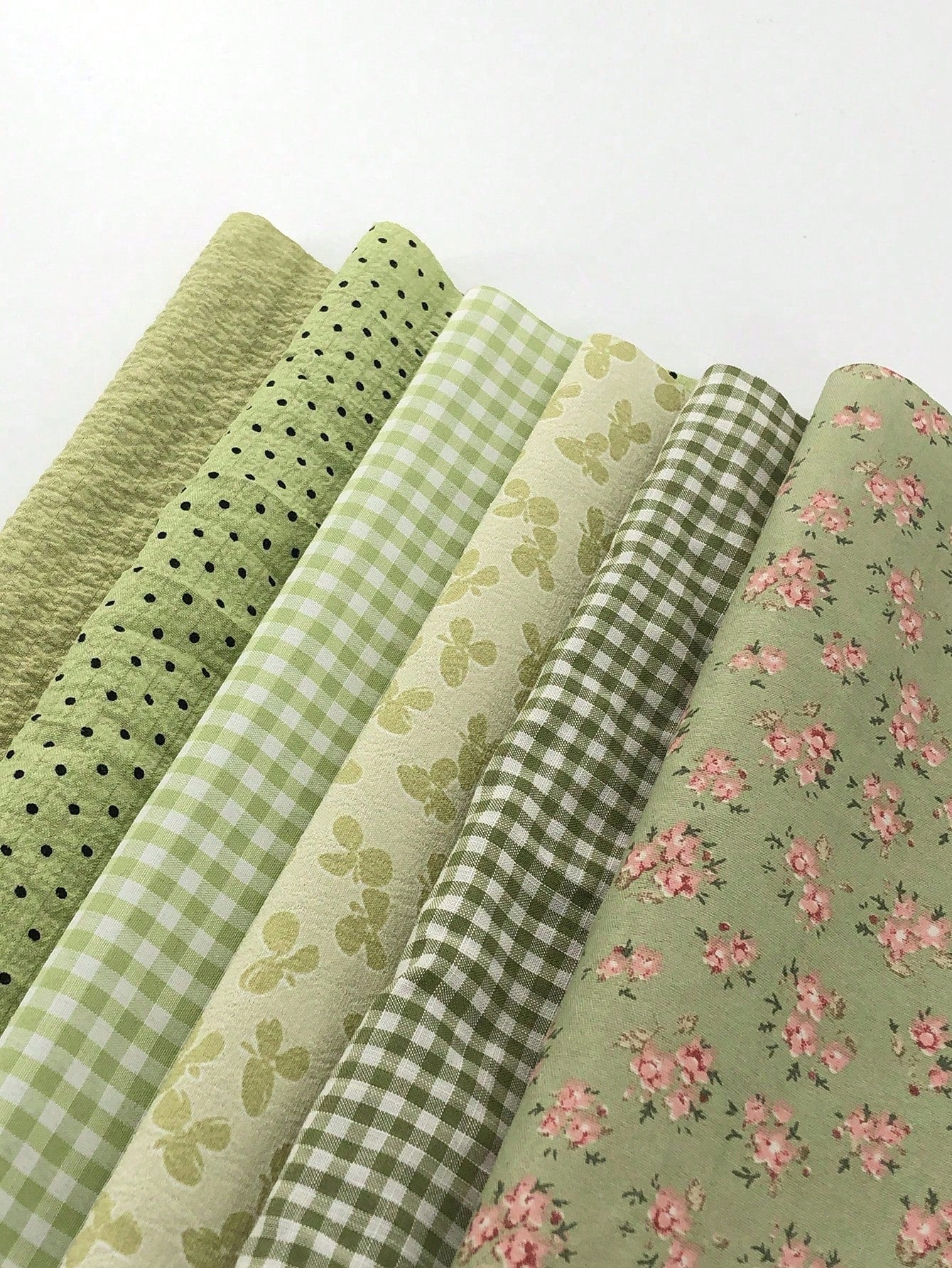 6pcs Pink Printed Cloth For Doll Clothes Diy Making
