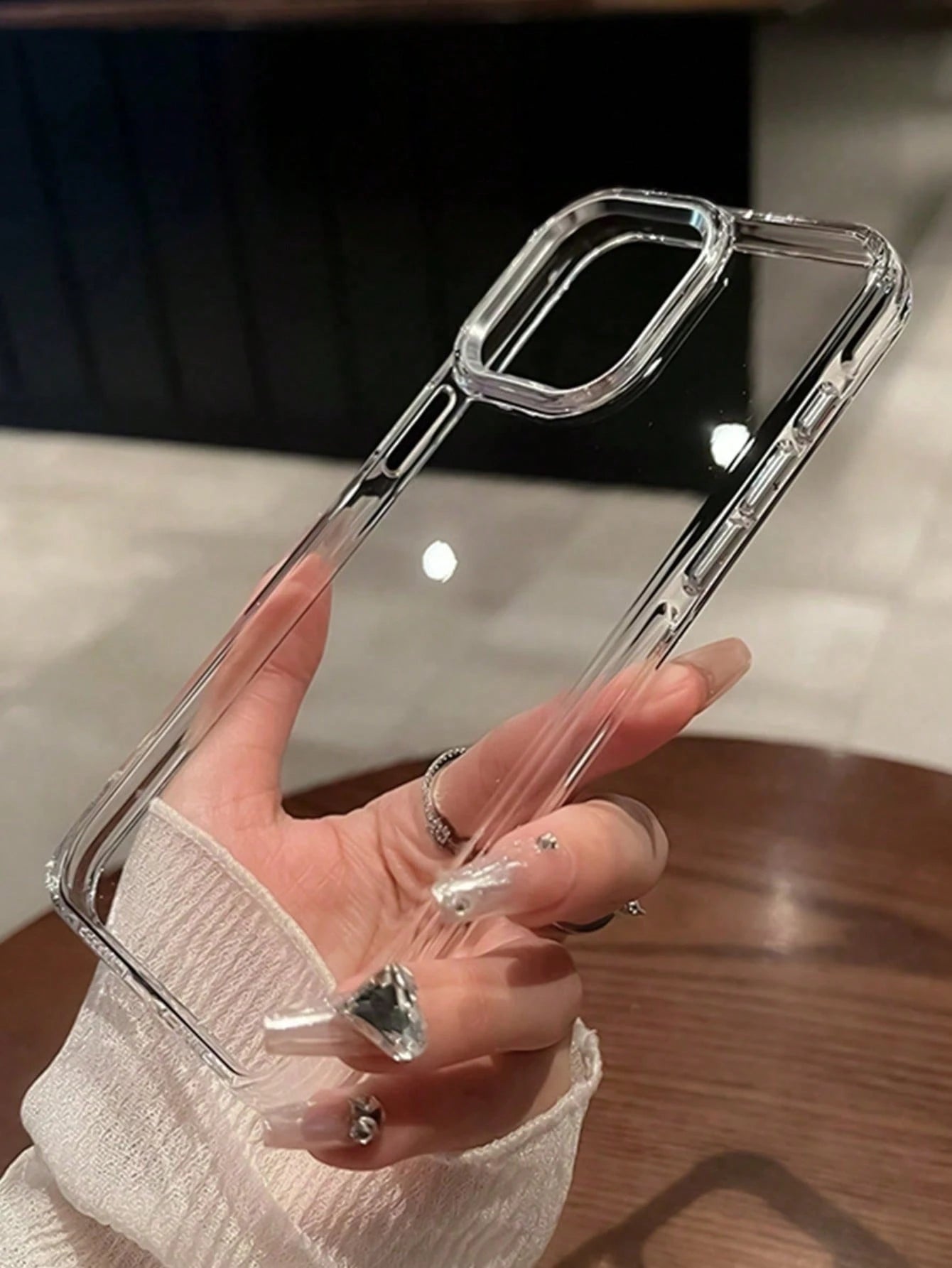 A Super Clear Crystal-Like Phone Case, Simple Transparent Phone Case, Lightweight Large Hole Full Coverage Soft TPU Material, Compatible With 7/8//XR/11/12/14/13/12/14/15/16Promax/16E/17/17pro/17Proma