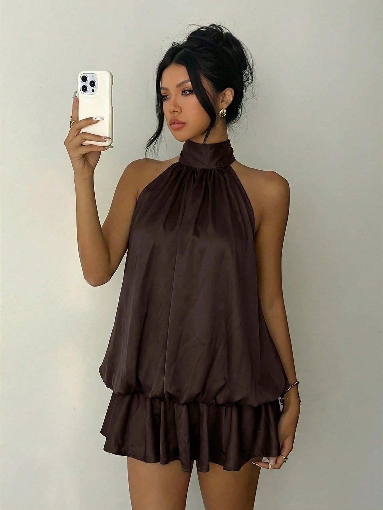 Aloruh Women's Solid Color Ruched Halter Neck Mini Dress, Fashionable For Dates And Parties, Summer, Dark Brown, Commuter Night Out Date Night Sexy