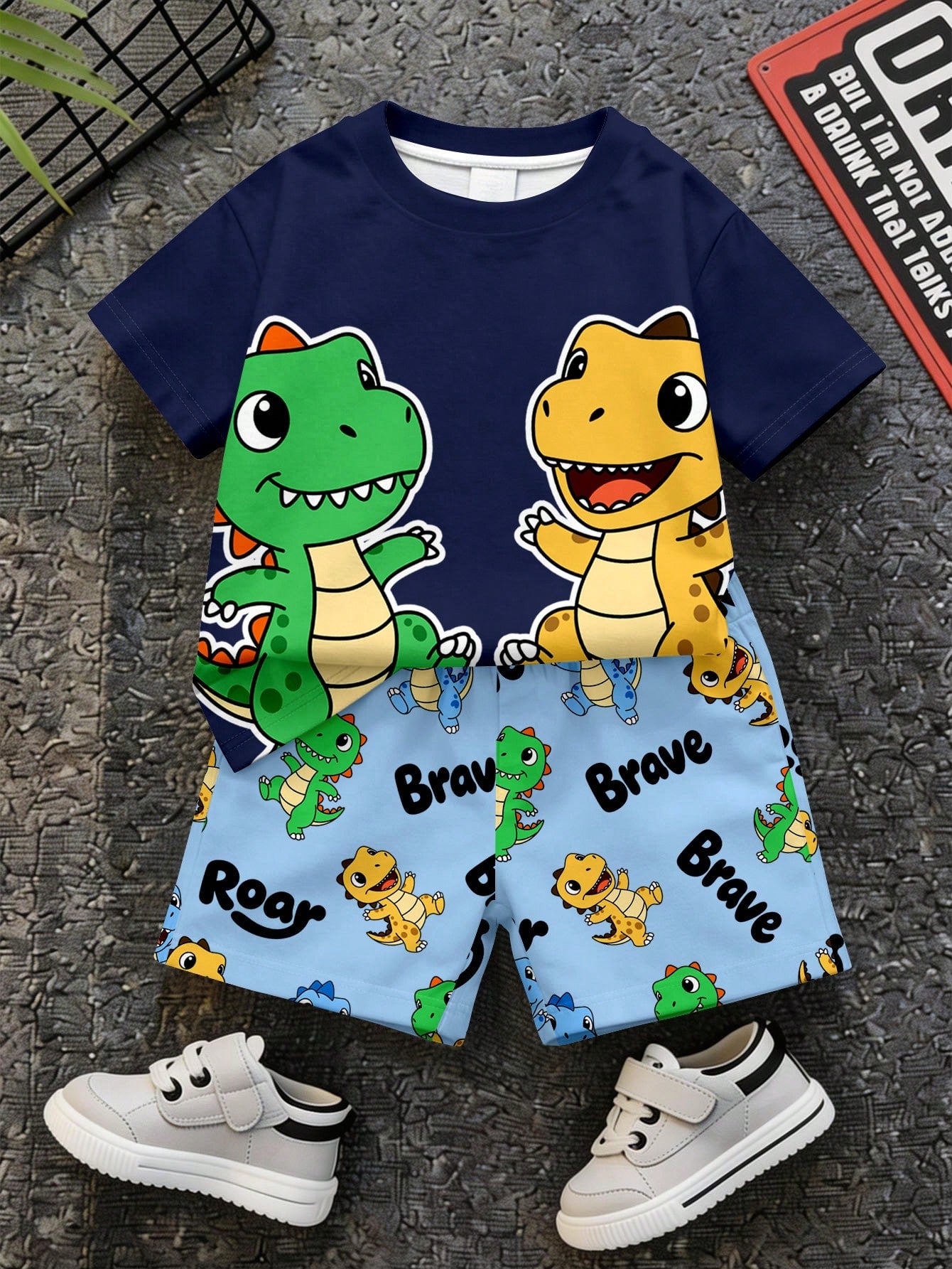 Baby Boy Casual Simple T-Shirt Set Suitable For Summer, Classic Cute Cartoon Dinosaur Pattern Print