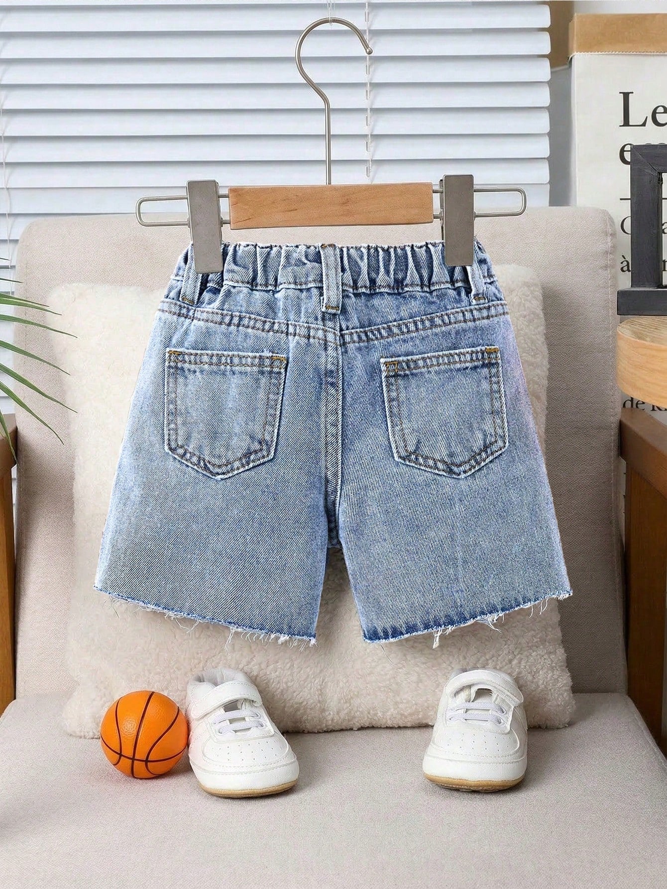 Baby Boy New Fashion Distressed Casual Basketball Letter Print Blue Loose Denim Ripped Shorts Spring Summer,For Baby Boy Spring/Summer Dailywear,Boys Streetwear,Beach Vacation, Boho,Casual,2-Yea