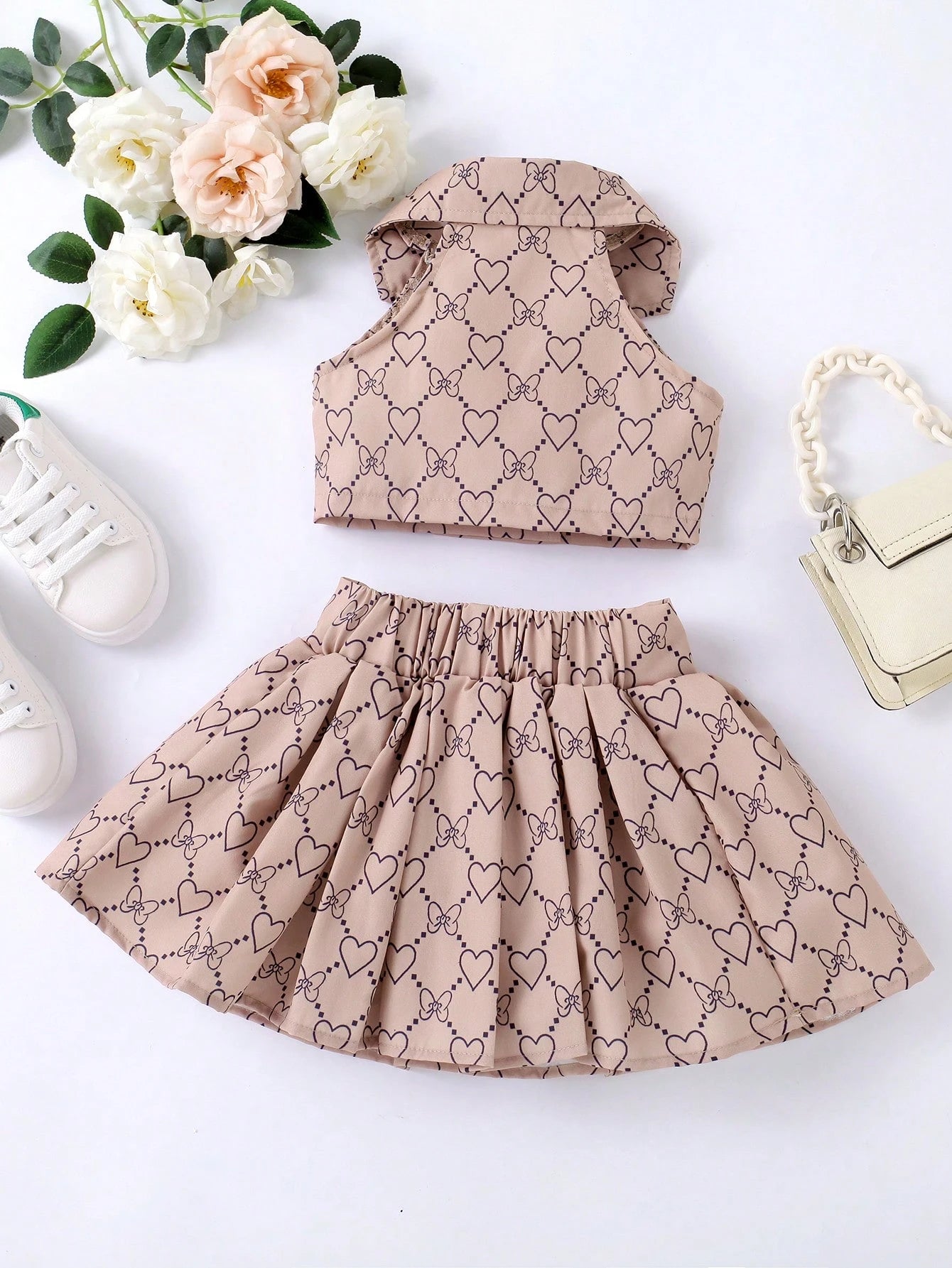 Baby Girl Heart & Bow Print Lapel Neck Top & Fold Pleated Skirt Set