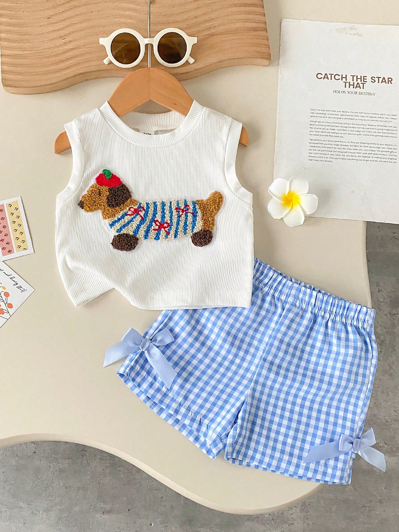 Baby Girl Summer Blue Textured Sleeveless Top And Blue Plaid Shorts Set, Decorated With Blue Bow, Essential Daily Outfit