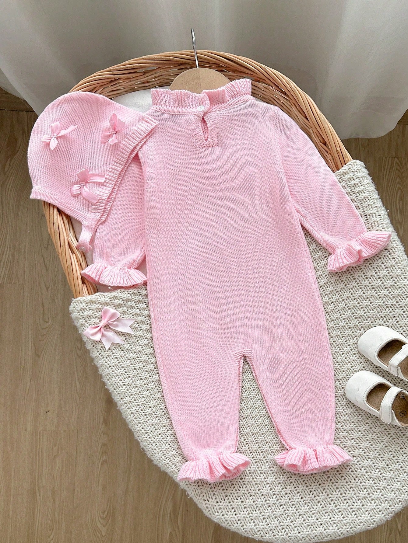 Baby Girls 2pcs Pink Set, Newborn Sweater Romper, Elegant Sweet Design Puff Sleeve Pink Bow, Baby Girl Jumpsuit, Baby Girl Long Sleeve Romper, Autumn/Winter Baby Knitwear, Comfortable Newborn Ba