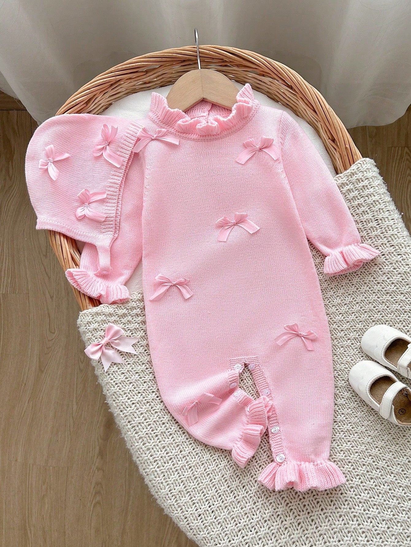 Baby Girls 2pcs Pink Set, Newborn Sweater Romper, Elegant Sweet Design Puff Sleeve Pink Bow, Baby Girl Jumpsuit, Baby Girl Long Sleeve Romper, Autumn/Winter Baby Knitwear, Comfortable Newborn Ba