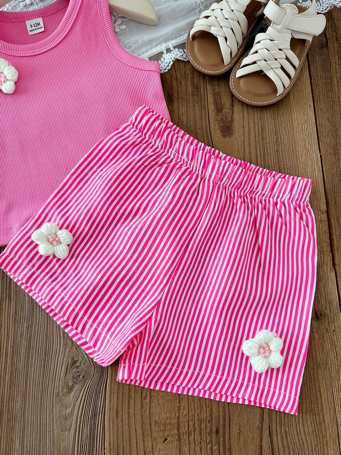 Baby Girls' Summer Tank Top Set, Pink Sweet & Gentle Style, Ribbed Sleeveless Round Neck Tank Top With Matching Casual Shorts, White 3D Flower Decoration, Simple & Cute 2-Piece Set, Slouchy Sweet Comf