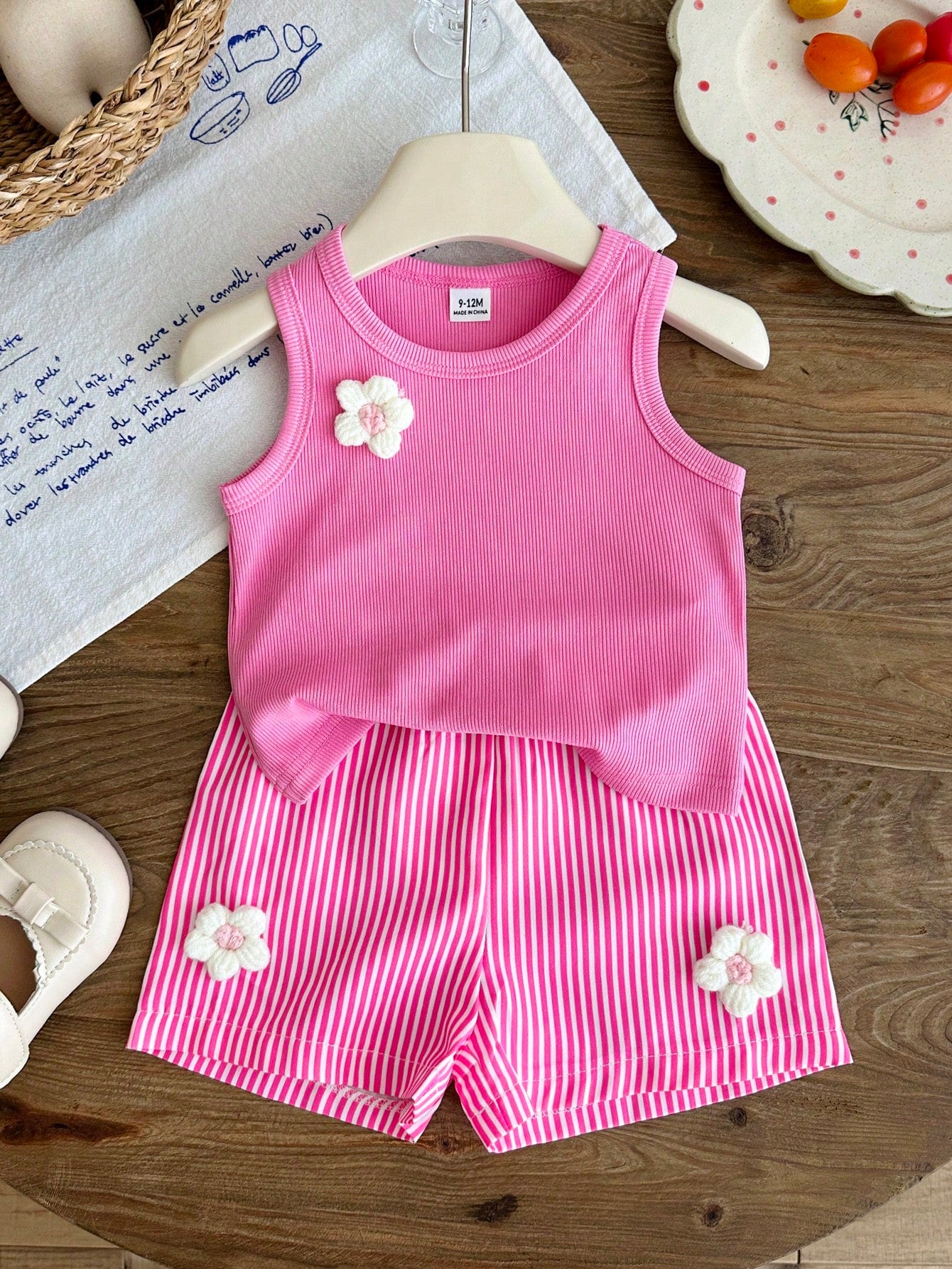 Baby Girls' Summer Tank Top Set, Pink Sweet & Gentle Style, Ribbed Sleeveless Round Neck Tank Top With Matching Casual Shorts, White 3D Flower Decoration, Simple & Cute 2-Piece Set, Slouchy Sweet Comf