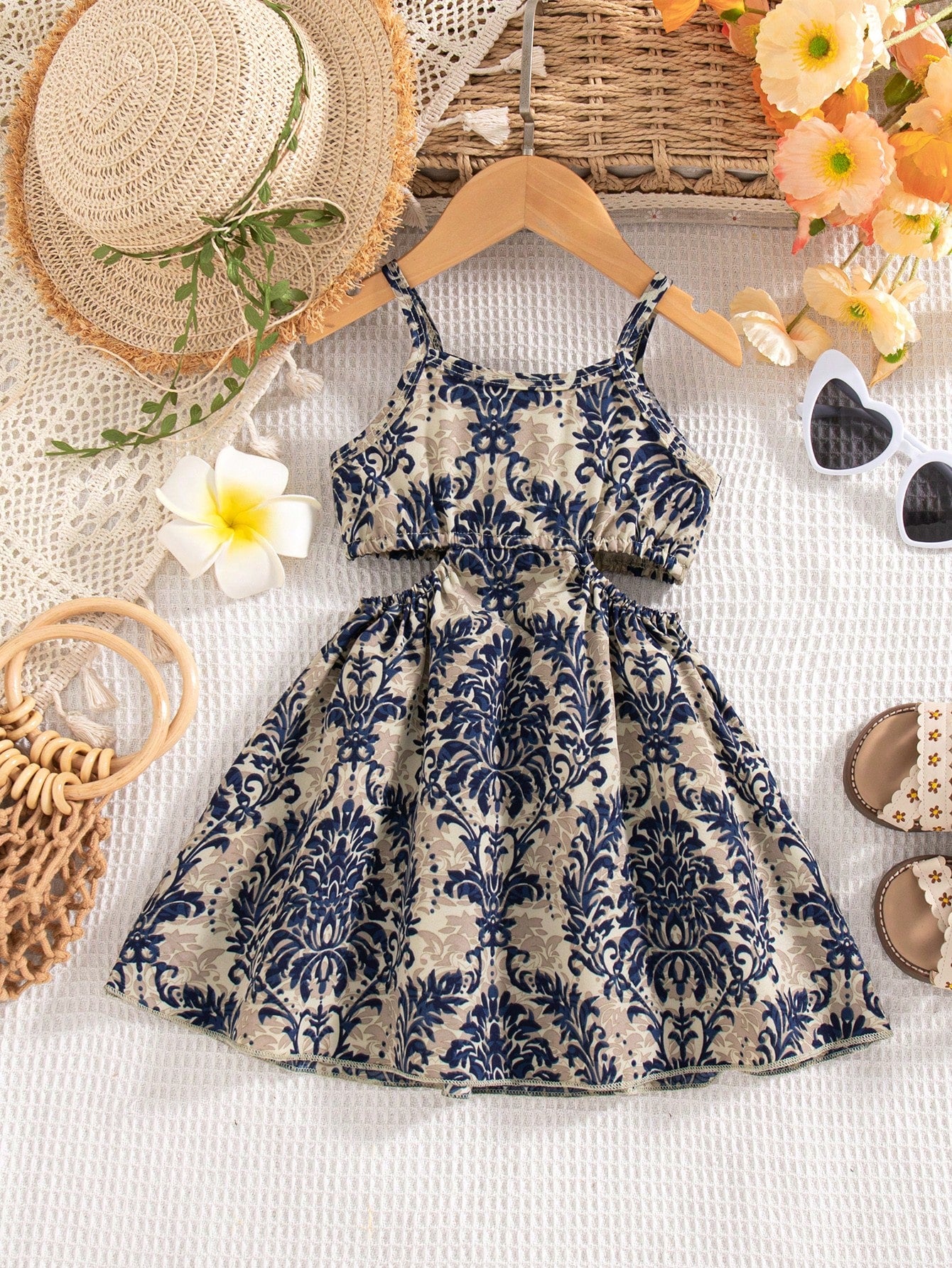 Baby Girls' Vacation Style Hollow Out Sleeveless Dress