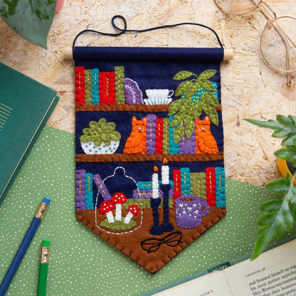 Book Lover Pennant Felt Craft Kit | Beginner Craft Kit