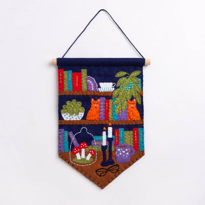 Book Lover Pennant Felt Craft Kit | Beginner Craft Kit