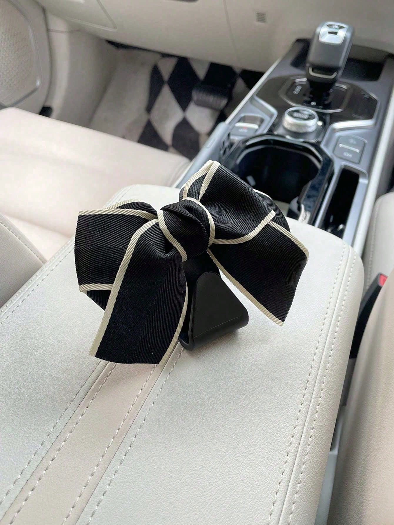 Bowknot Car Seat Hanger, Creative Automobile Seat Back Hook Hangers