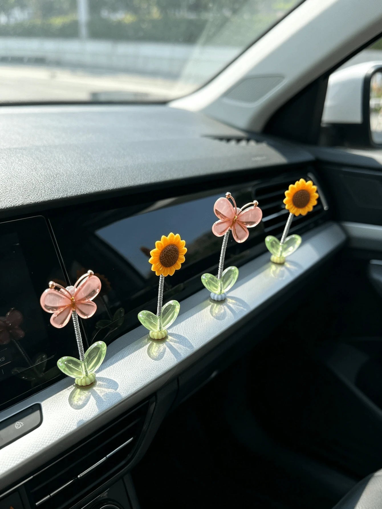 Butterfly Sunflower Spring Car Dashboard Ornament, Cute Wobbly Car Interior Decoration