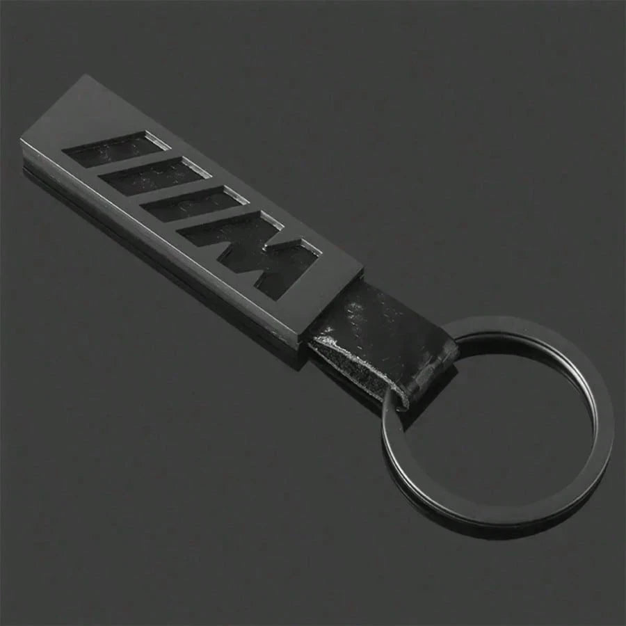 Car Key Chains Holder For M2 M4 M3 M5 E30 E36 E46 E90 F82 G82 E28 E34 E39 E60 F10 Metal Keyring Pendant