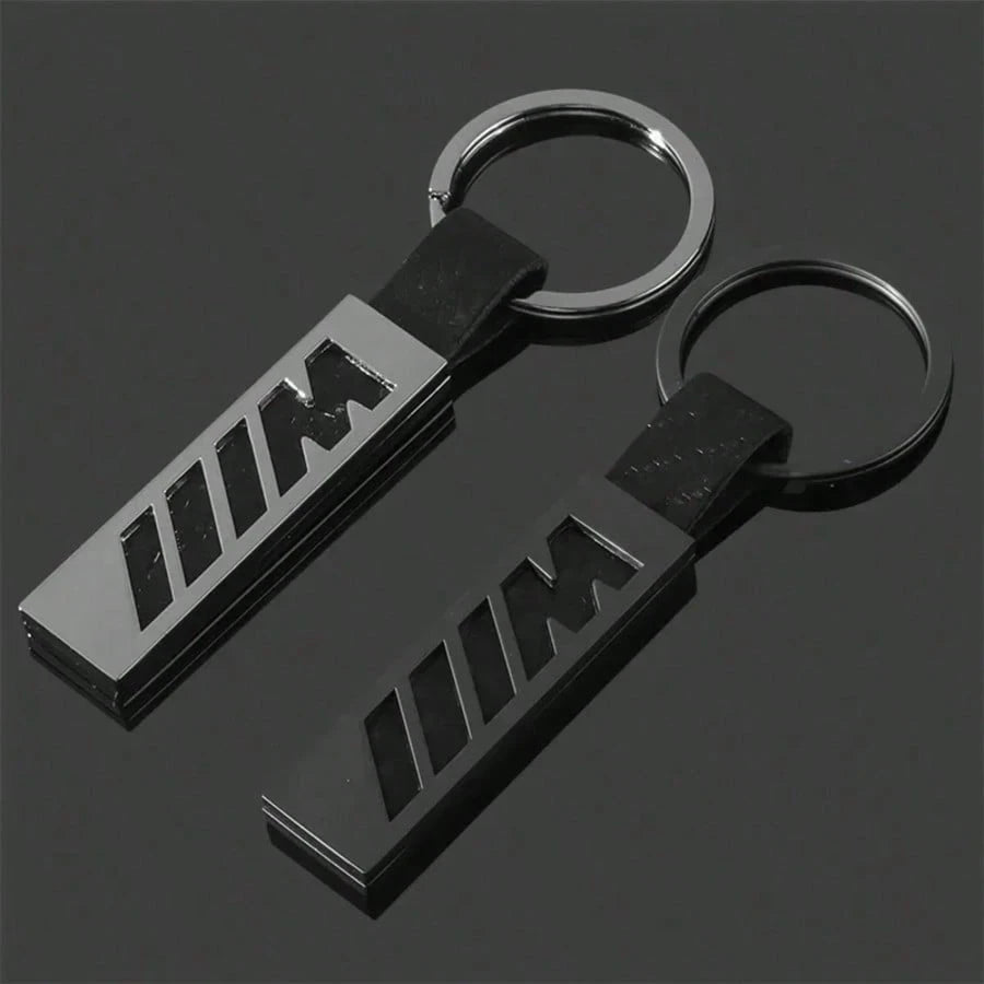 Car Key Chains Holder For M2 M4 M3 M5 E30 E36 E46 E90 F82 G82 E28 E34 E39 E60 F10 Metal Keyring Pendant