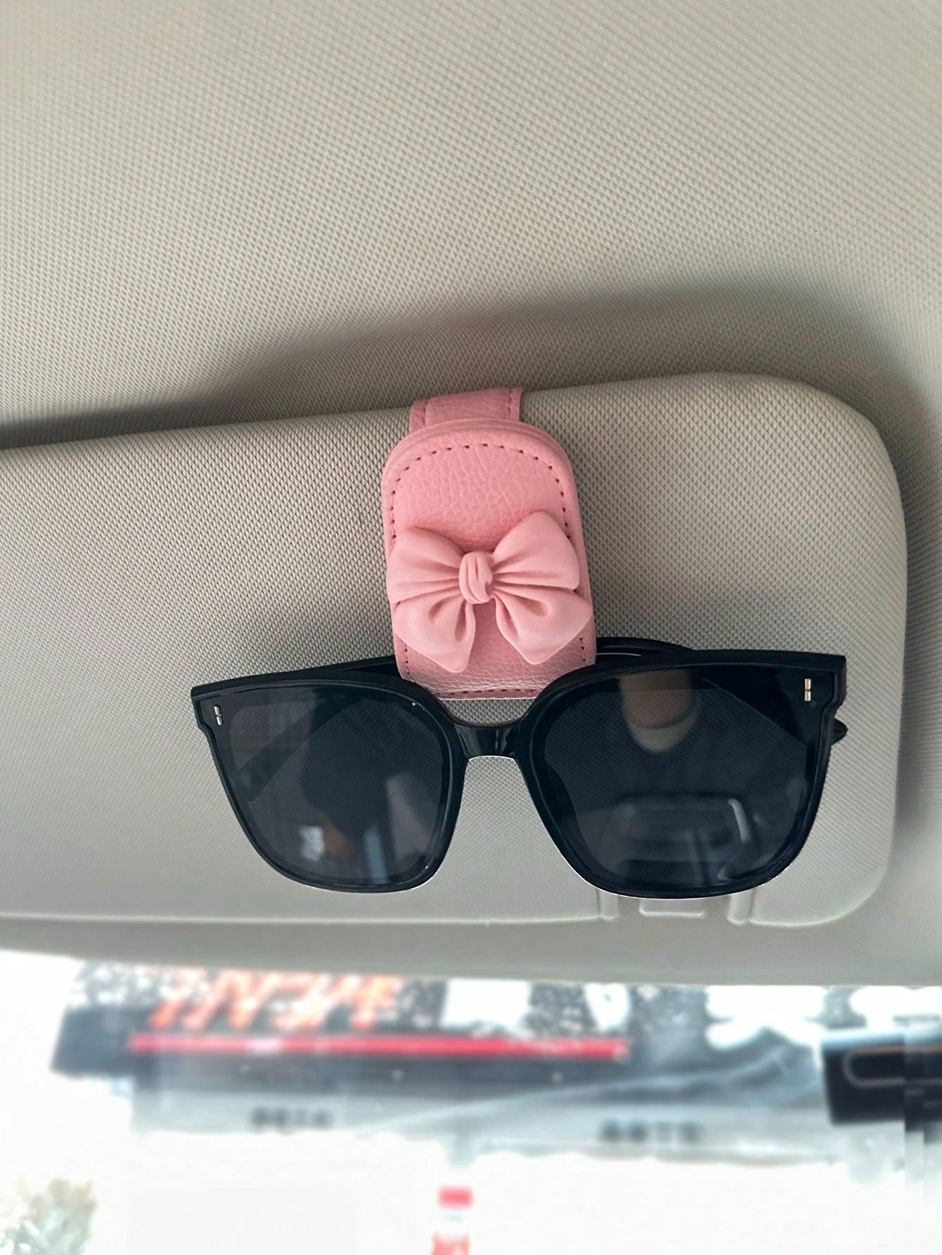 Car Sun Visor Glasses Clip Bowknot Cute Pink Interior Sunglasses Storage Holder, Car Accessories