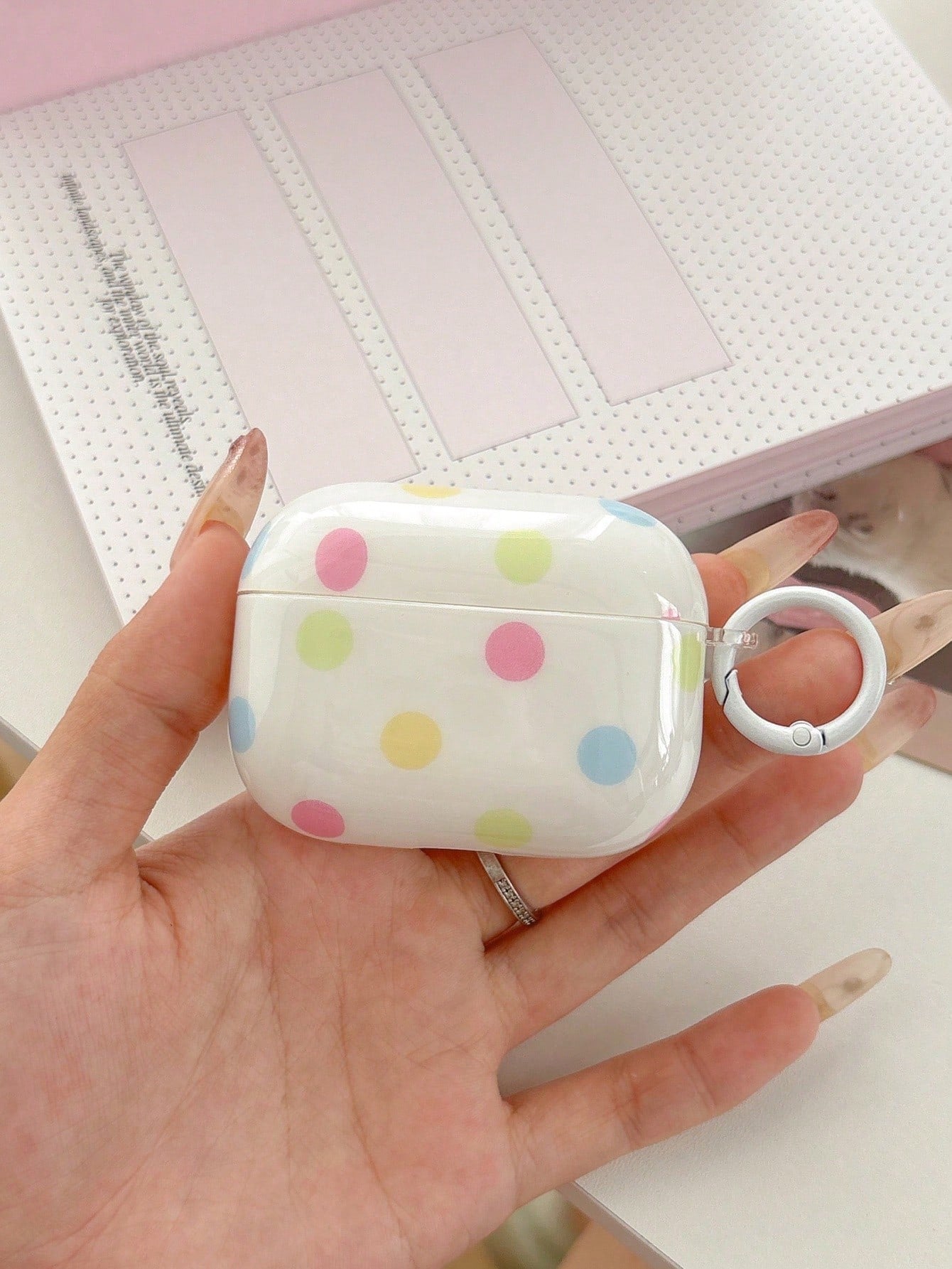 Colorful Polka Dot Pro 3 Earphone Case, Pro 3rd Generation Wireless Bluetooth 2 Charging Case Cover, Anti-Drop Minimalist Soft Non-Detachable Lid New 4 Protective Case