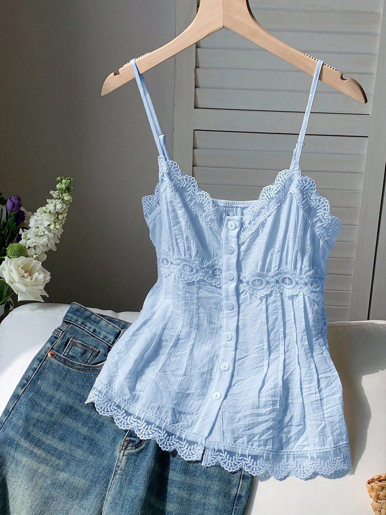 Comfortcana Women's Lace Trim Pleated Casual Elegant Versatile Daily Vacation Outing Camisole Blouse Blue Summer