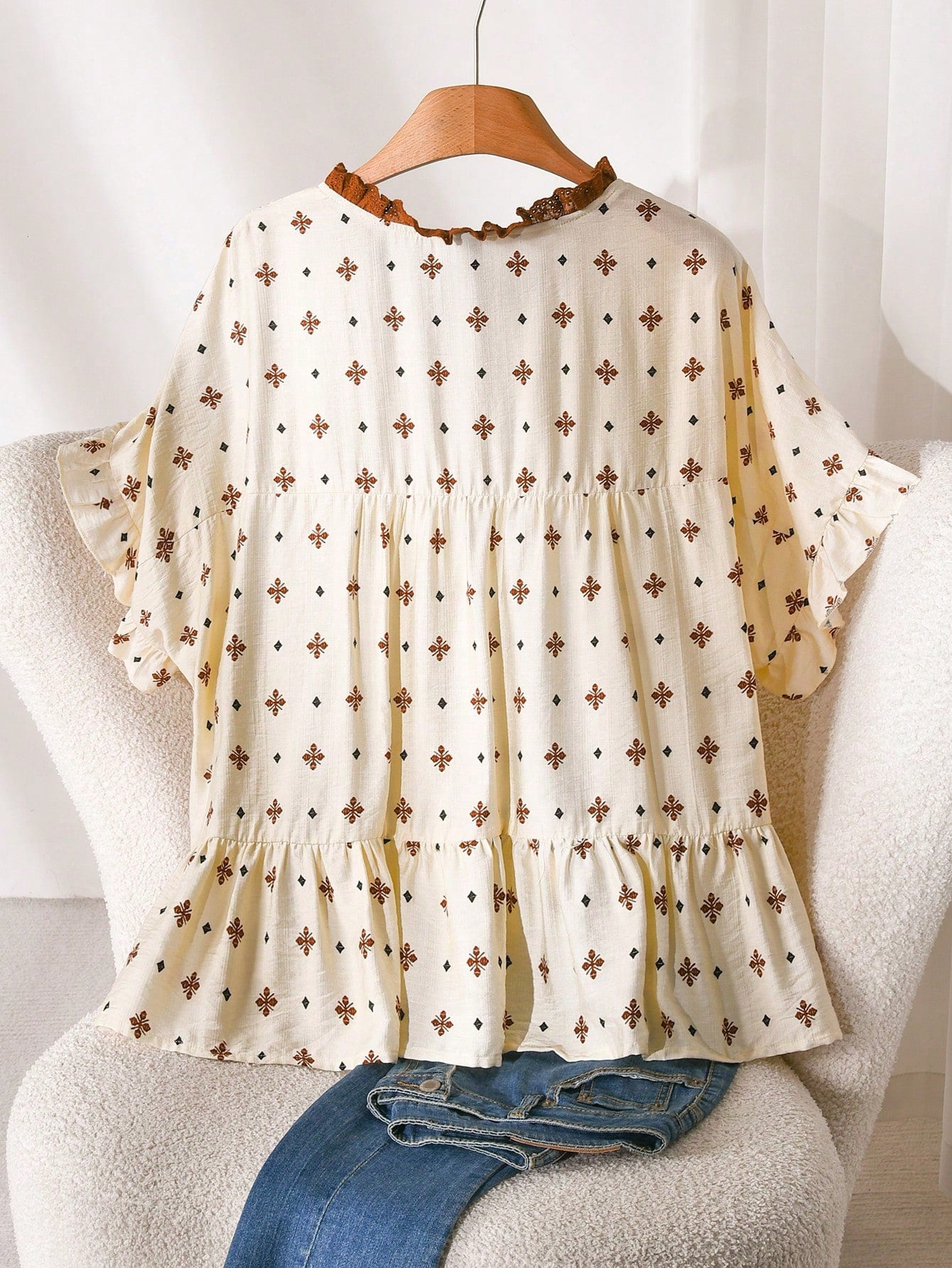 CosyJoli Beige Plus Size Women's Printed Blouse,Ruffle Trim Casual Loose Summer Boho Vacation Holiday Clothing,Smock Hem Dress Leisure Shirt Kawaii Tops