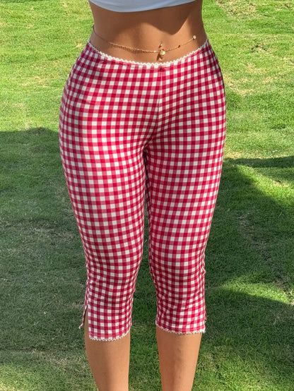 CovetEZ Women's Red And White Plaid Plaid Knit Elastic Leggings Vacation Summer Cute