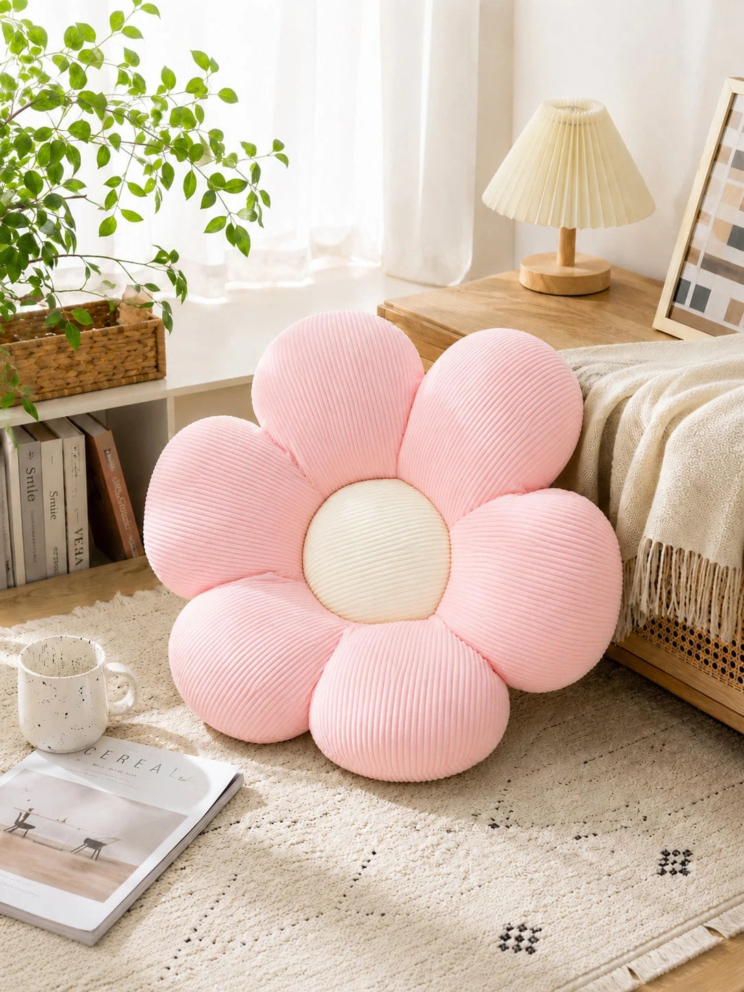 Cute Flower Plush Pillow, Soft Filled Daisy Shaped Cushion, Suitable For Sofa, Bed, Chair, Living Room And Bedroom Decor