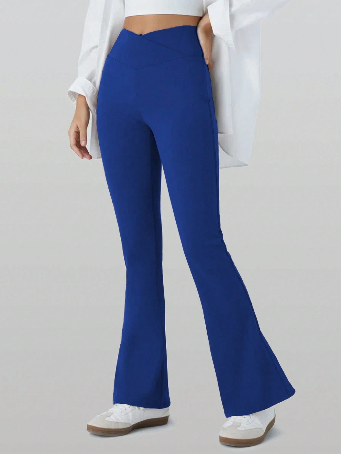 CZRLHYT High-Waisted Leggings For Women, Suitable For Everyday Fitness And Yoga, Featuring A Flared Design And A Shapely Bottom.