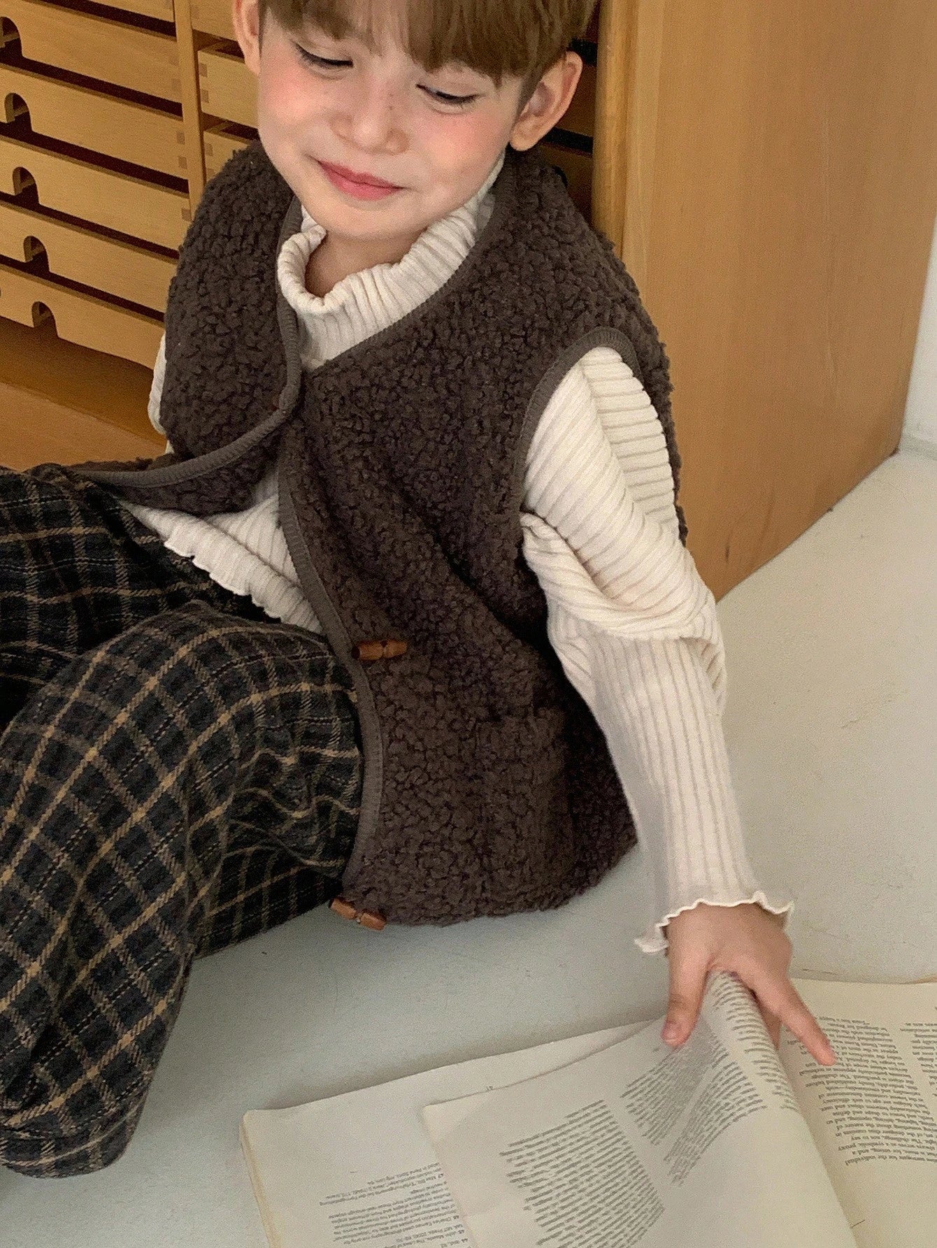 DAZY Casual Loose Versatile Sleeveless Young Boys Jackets Fall/Winter Thermal Lined