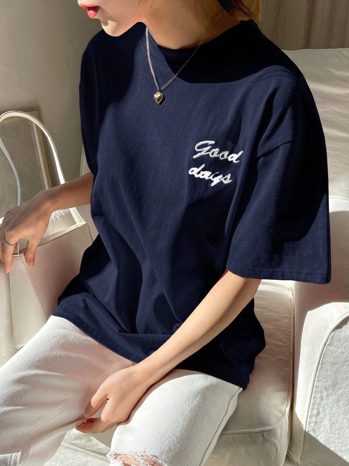 DAZY Women Embroidered Letter Short Sleeve T-Shirt Summer
