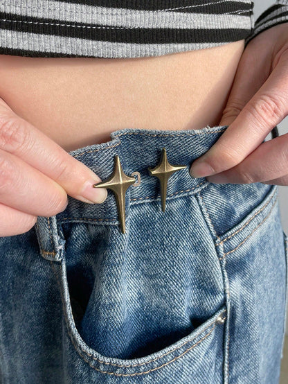 DAZY Yellow Star Shaped Button