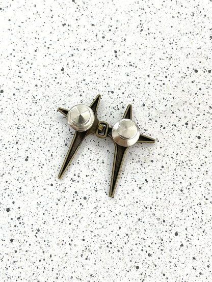 DAZY Yellow Star Shaped Button