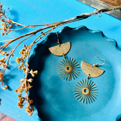 Dear Darlington Luminescent Earrings
