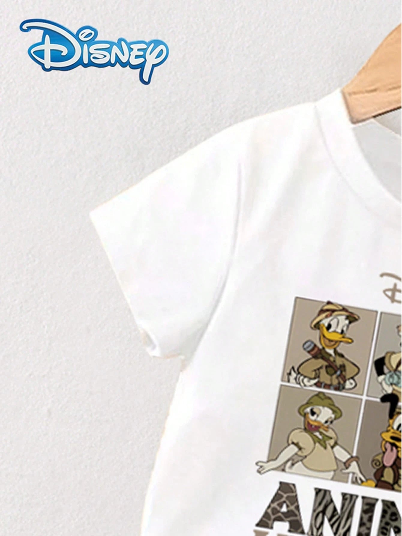 Disney Baby Boys 2-Piece Set, Graphic Short Sleeve Top And Solid Color Shorts, All-Match Vacation Outfit For Children, Cute Leopard Print & Letter Graphic T-Shirt And Elastic Waist Shorts