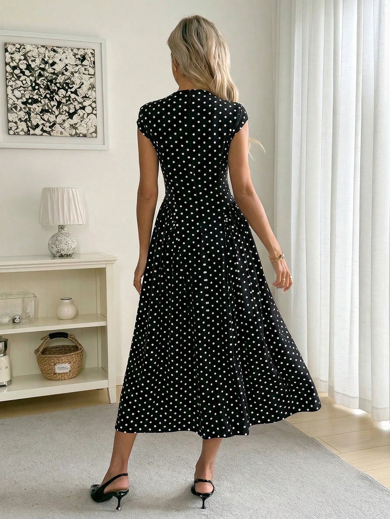 Easowa Women's Polka Dot Pattern Round Neck Cap Sleeve Elegant Mid-Length Dress Polka Dots Long Dress Women Dress Long Dress Black Dot Dress Dress Outfit