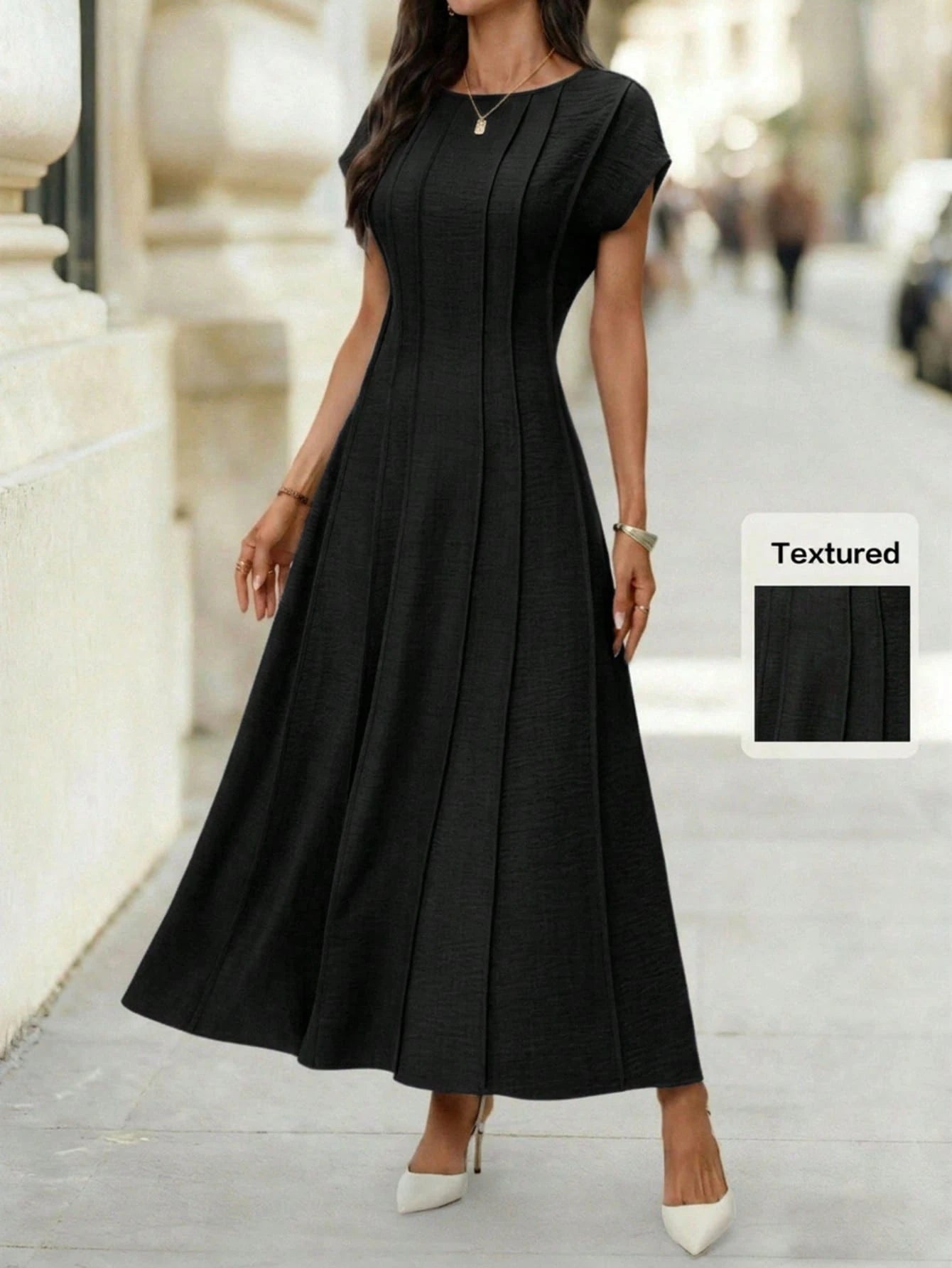 Editum Women's Elegant Knee-Length Dress With Round Neck, Cinched Waist, Cap Sleeves, Blue Color, Suitable For Casual Wear And Commuting, Early Spring
