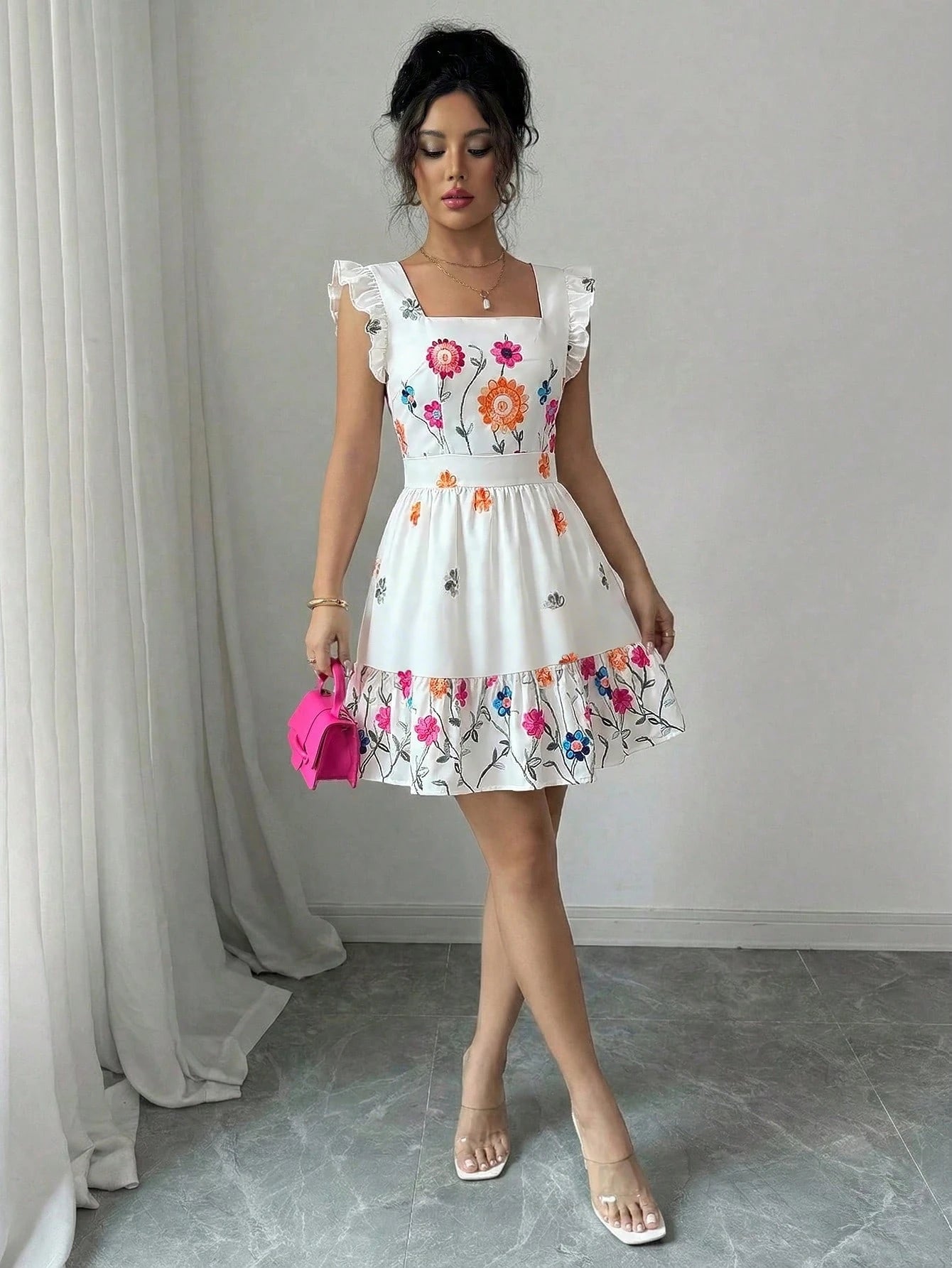 Elenzga Women's White Floral Summer Boho Tea Party Dress,Sleeveless Square Neck Waist Cinched Ruffle Hem Casual Vacation Mini Dress,Suitable For Carnival