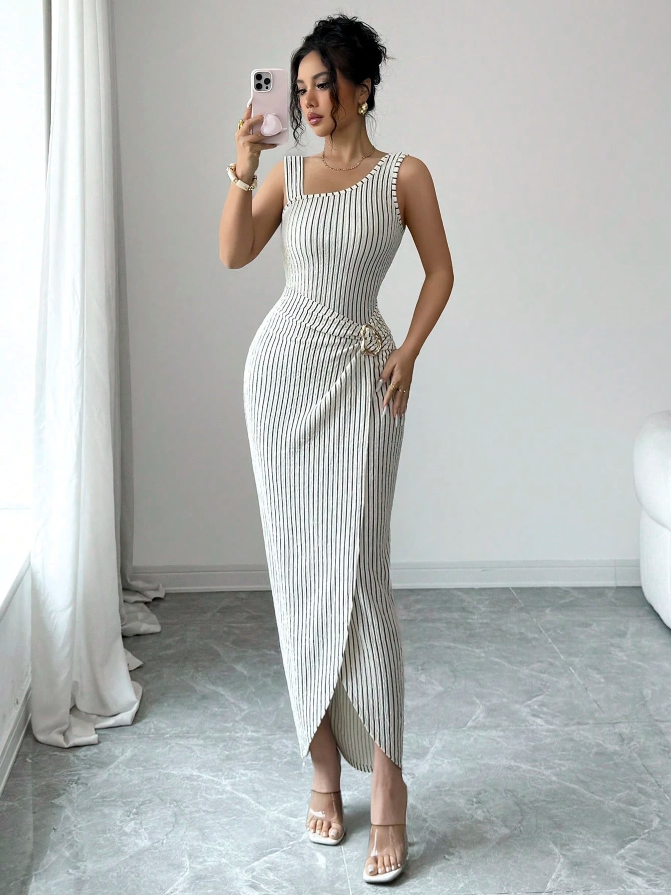 Elenzya Summer Elegant Women's Black And White Checkered Striped Sleeveless Dress,Side Metal Buckle Asymmetric Strap Long Dress For Brunch