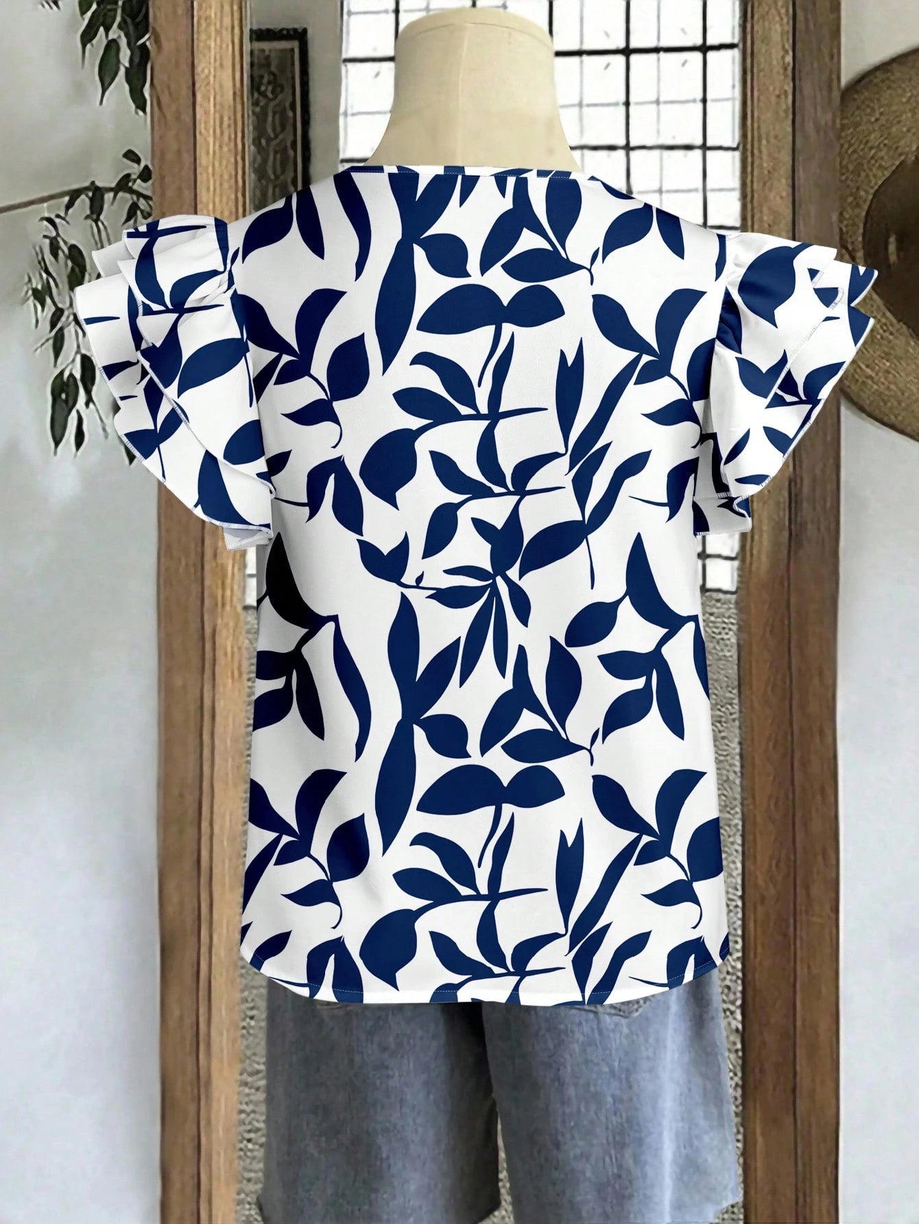 EMERY ROSE Plus Size Casual Vacation Floral Print Cap Sleeve Shirt